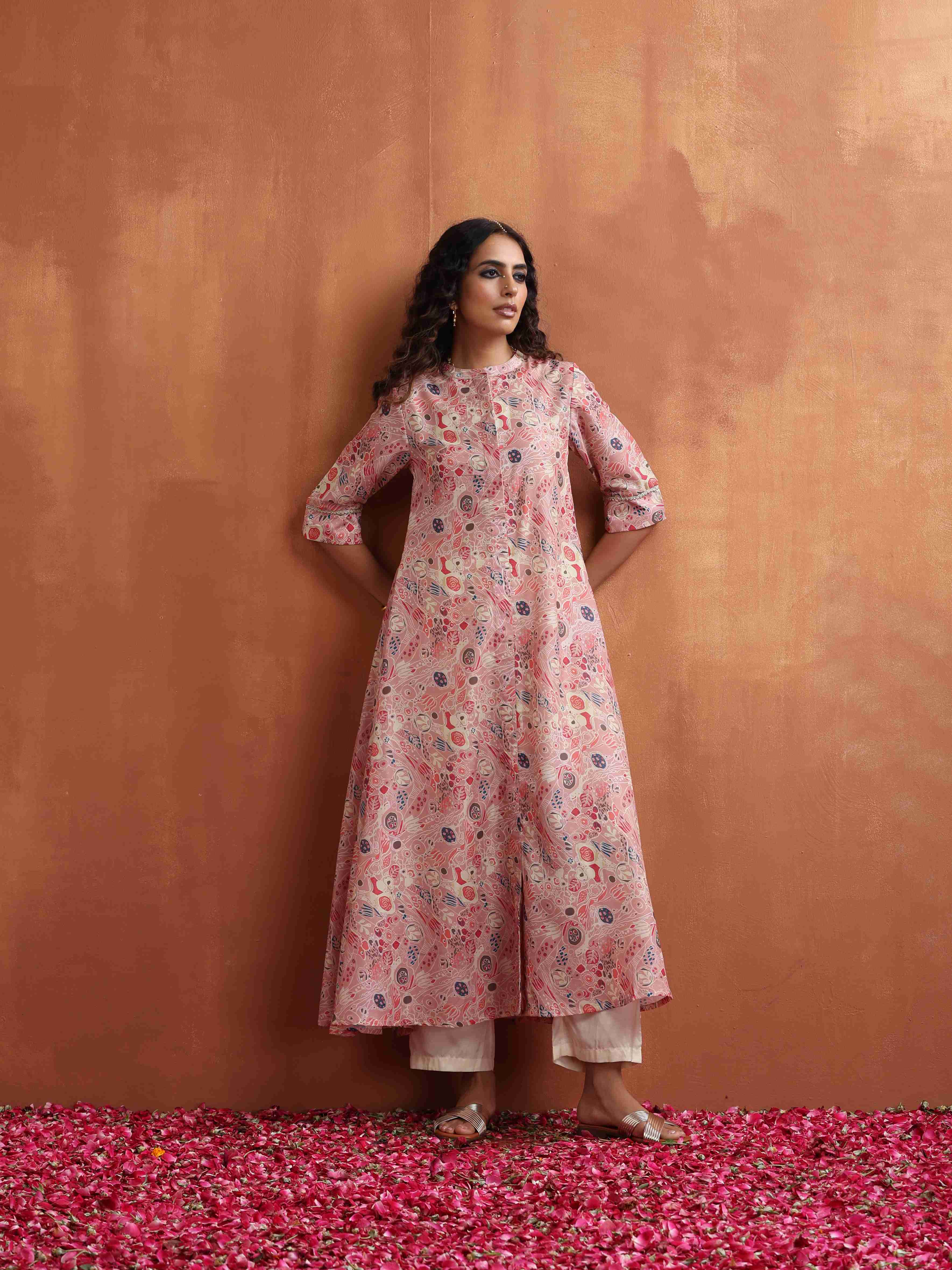 trueBrowns Pink Flared Anarkali Kurta Set - Distacart
