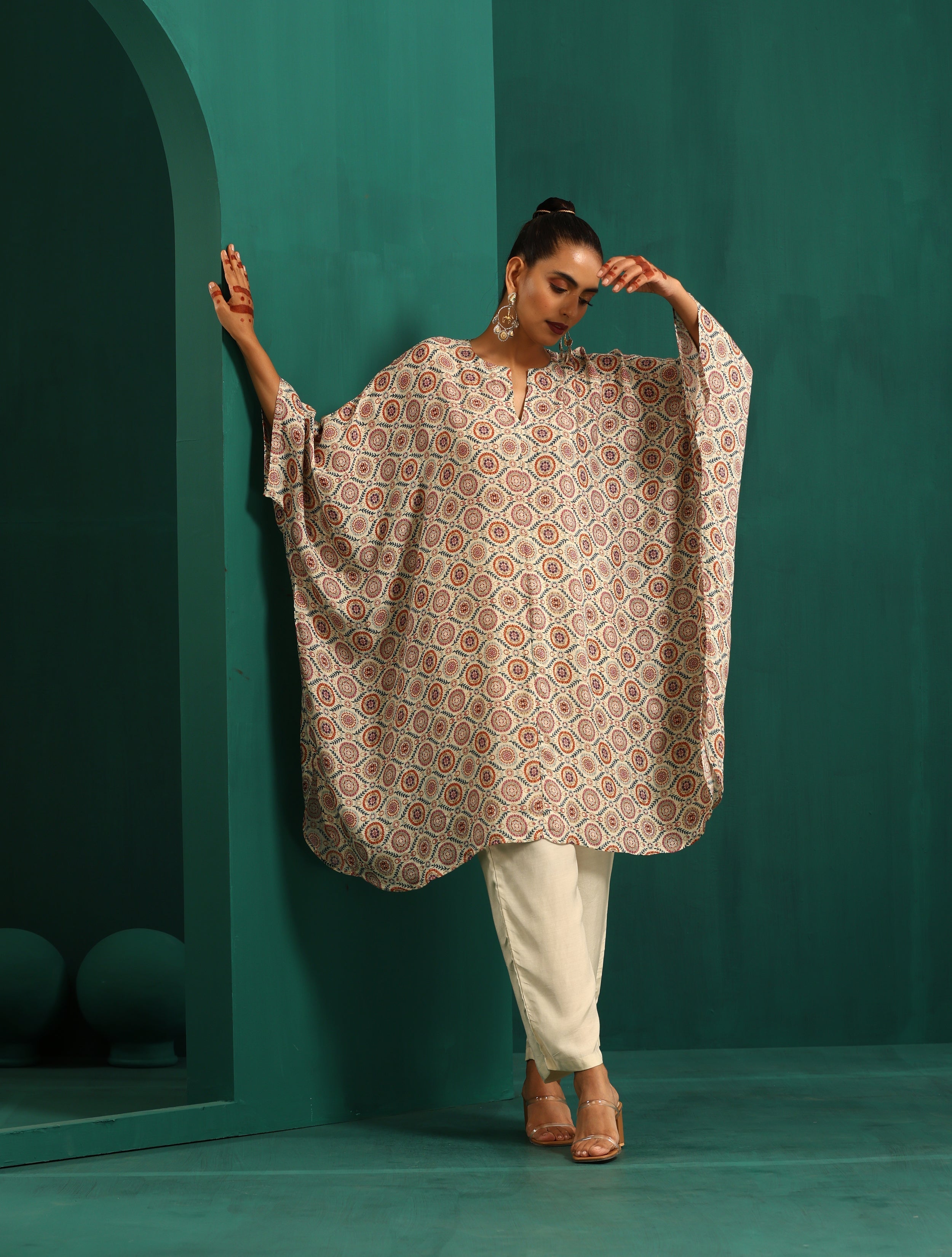 trueBrowns Off White Circle Floral Muslin Silk Printed Kaftan Pant Set - Distacart