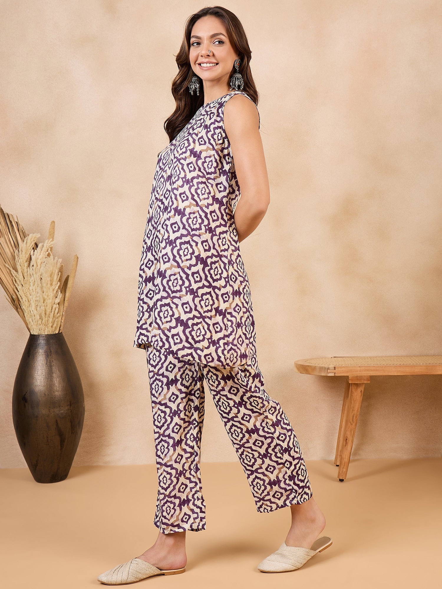 InWeave Purple White Moroccan Print Round Neck Kurta Set - Distacart