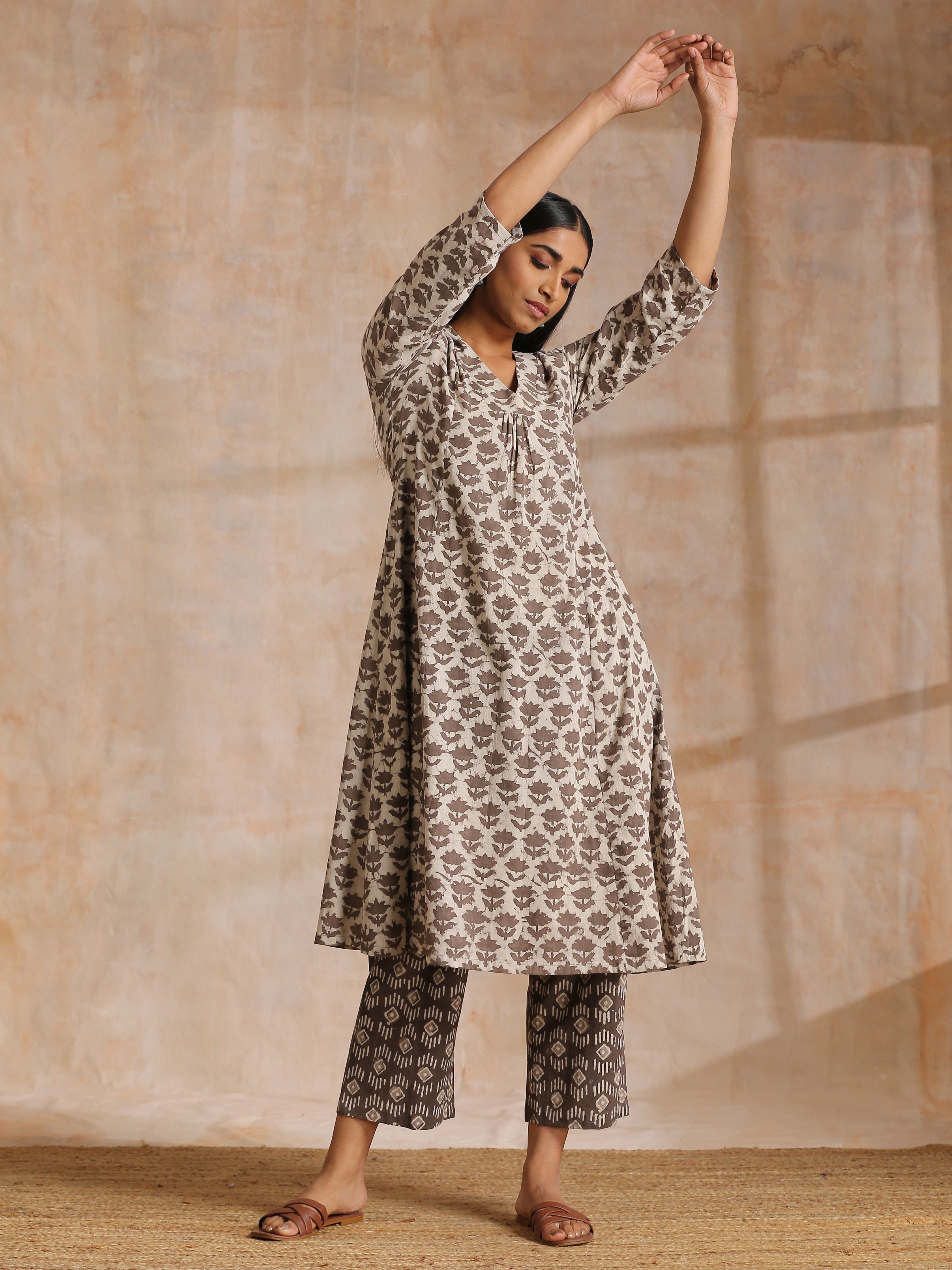 trueBrowns Clay Dabu Buta Print Cotton Front Neck Gathered Kurta Pant Set - Distacart