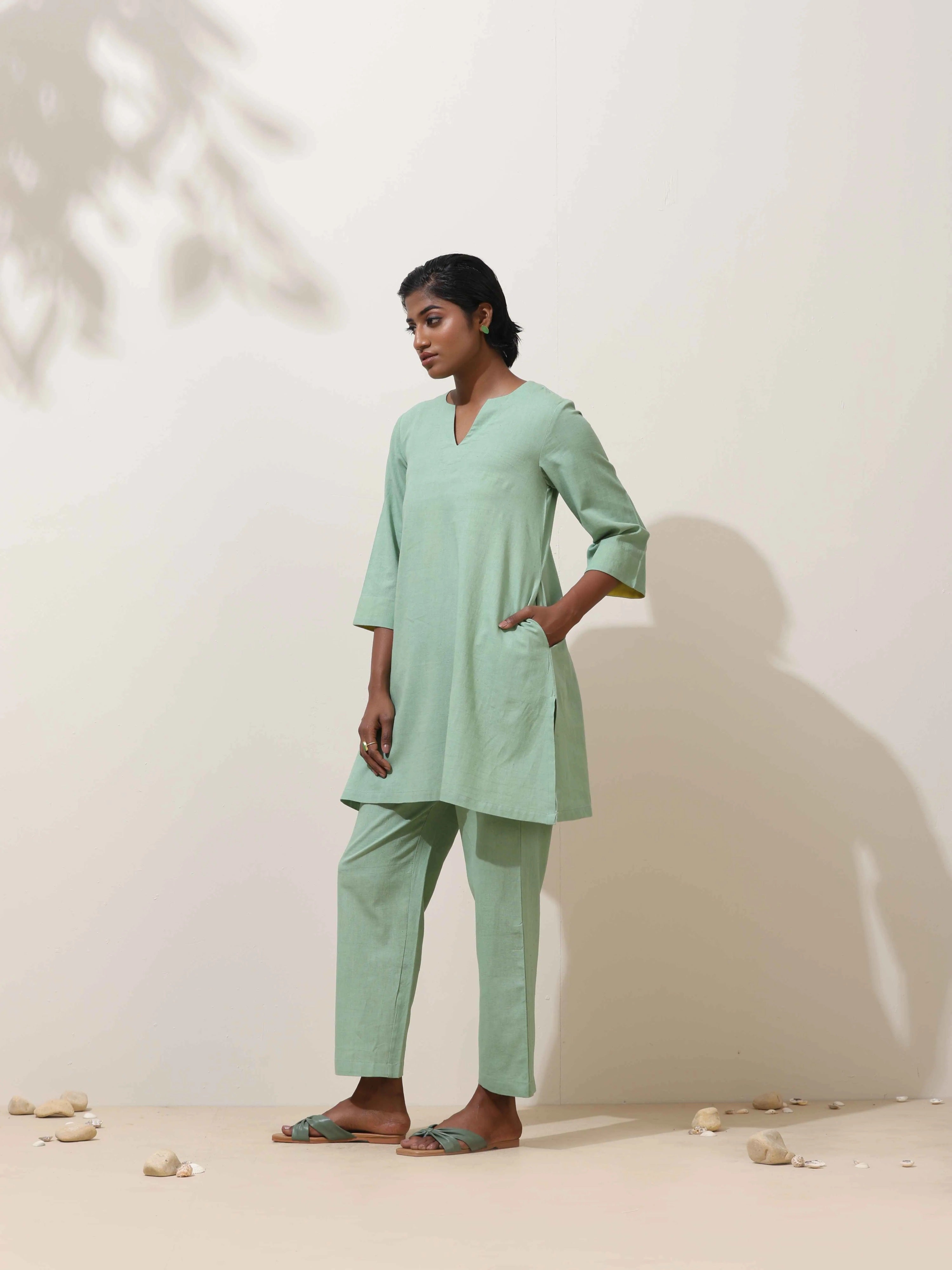 trueBrowns Mint Green Cotton Linen Kurta Co-Ord Set - Distacart