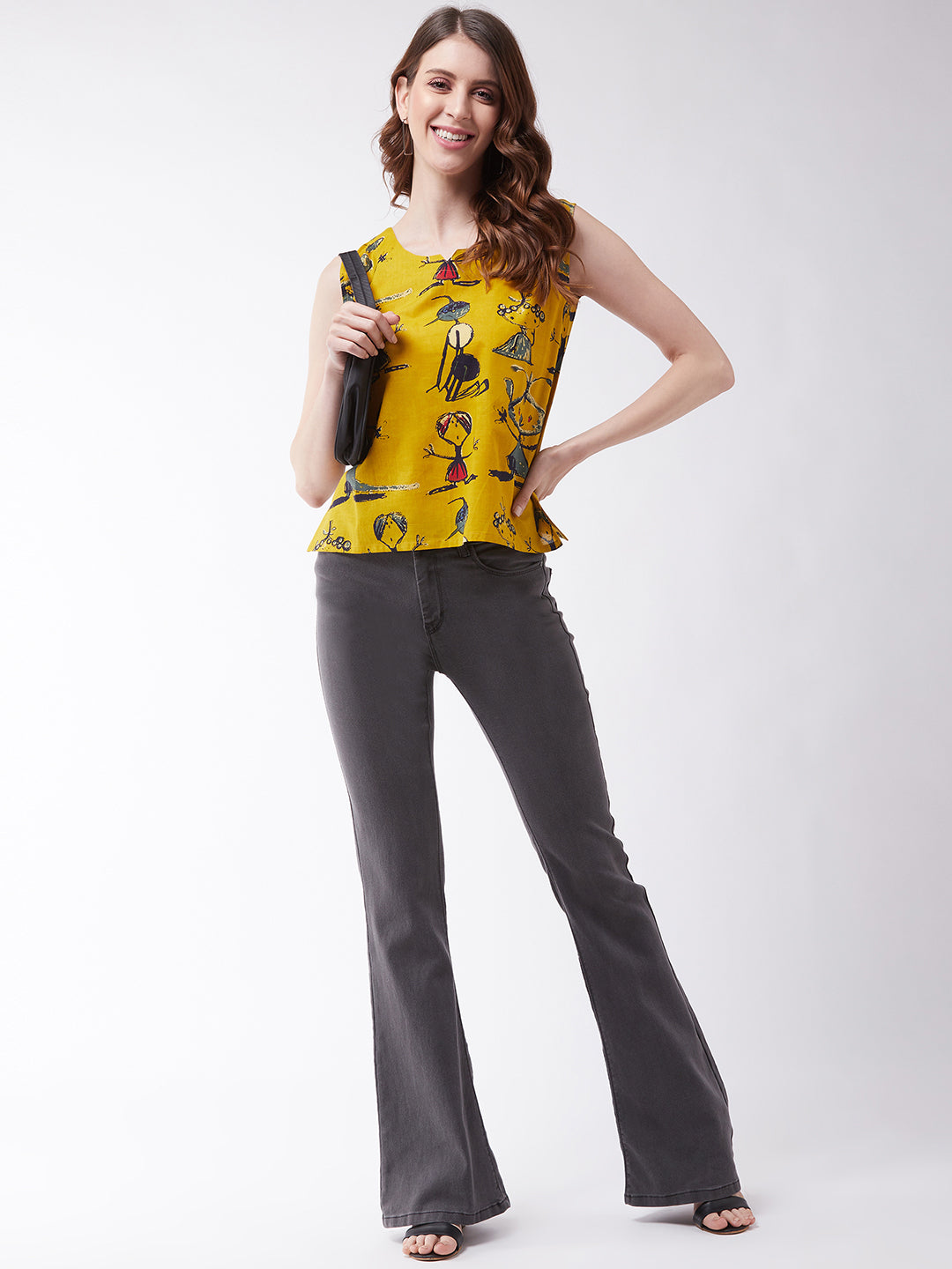 InWeave Quirky Sleeveless Top - Distacart