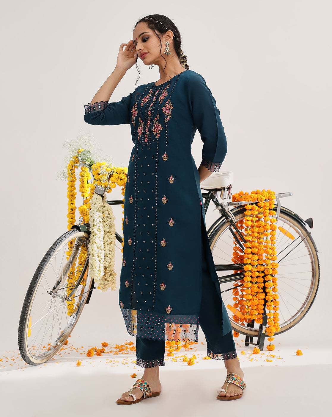 Varanga Women Blue Embroidered Kurta Set Paired With Tonal Tand Dupattta - Distacart