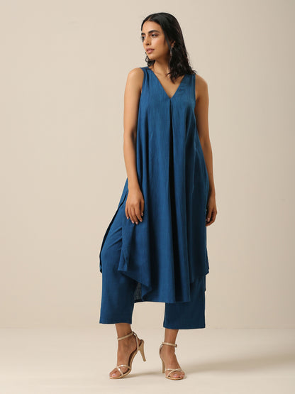 trueBrowns Classic Blue Slub Texture Sleeveless Flared Kurta Pant Set - Distacart