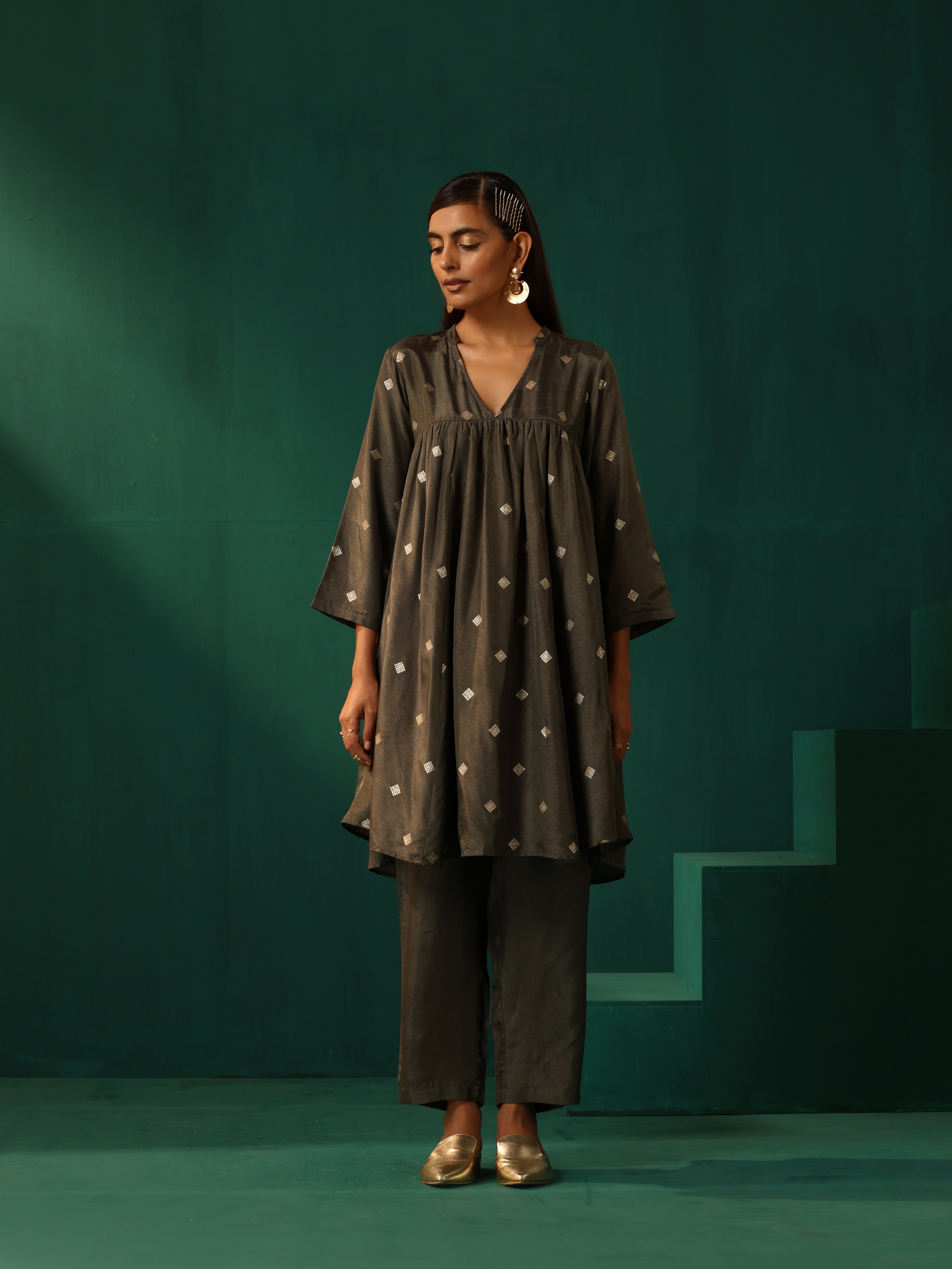 trueBrowns Grey Diamond Viscose Silk Yoke Gathered Co-ord Set - Distacart