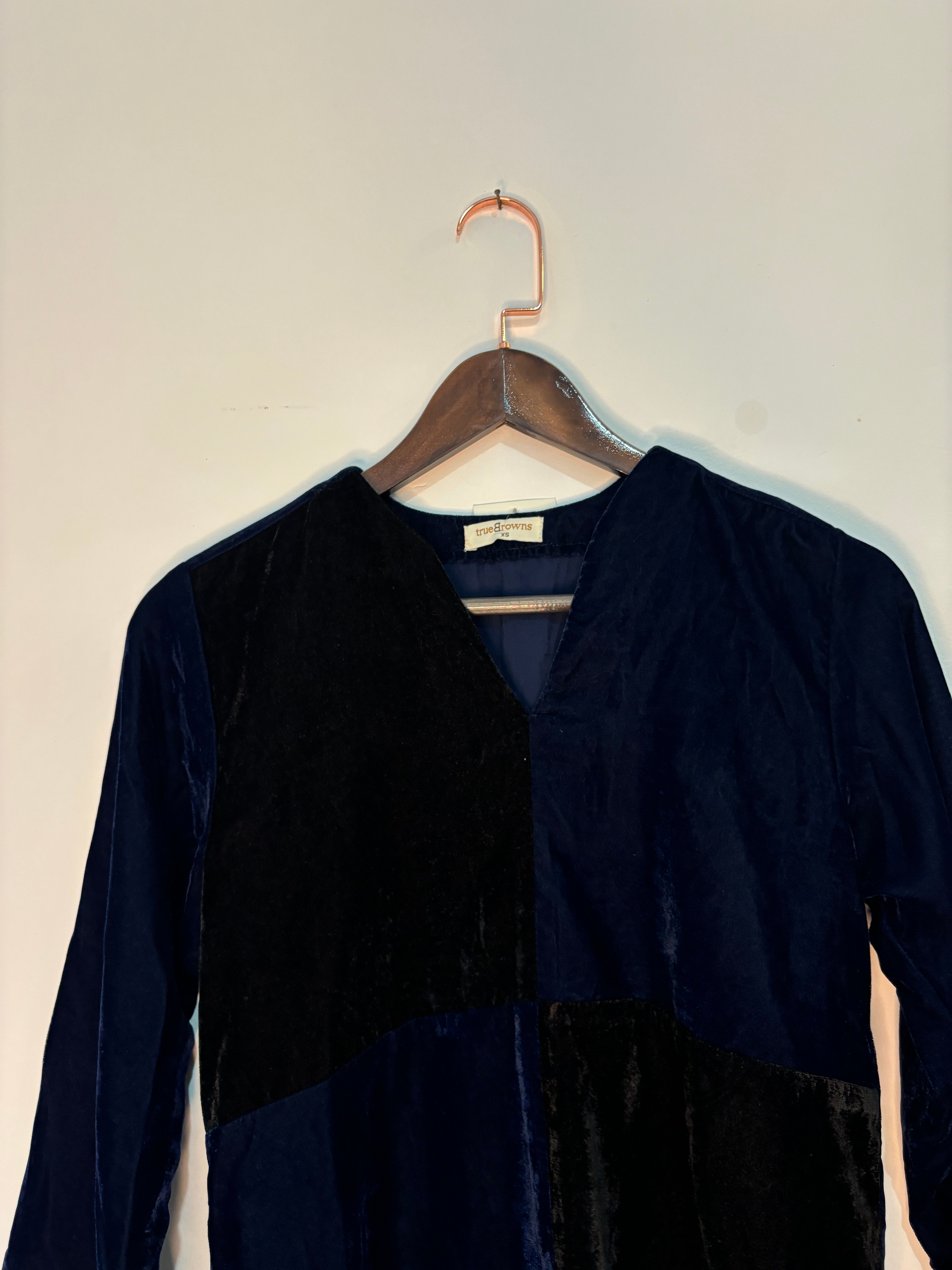 trueBrowns Blue Velvet Co-ord Set - Distacart