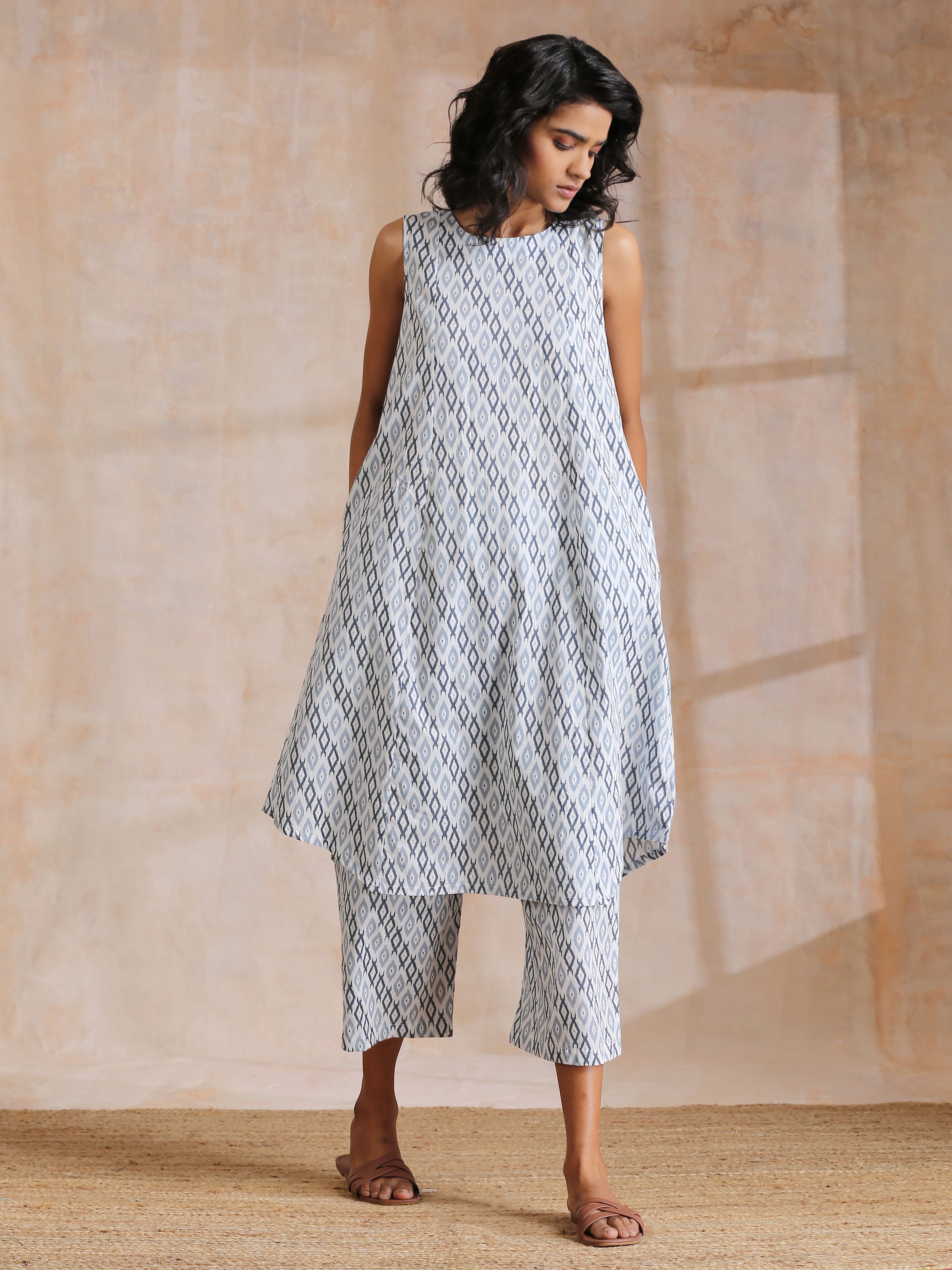 trueBrowns Multi Grey On Grey Ikat Print Cotton High-Low Co-Ord Set - Distacart