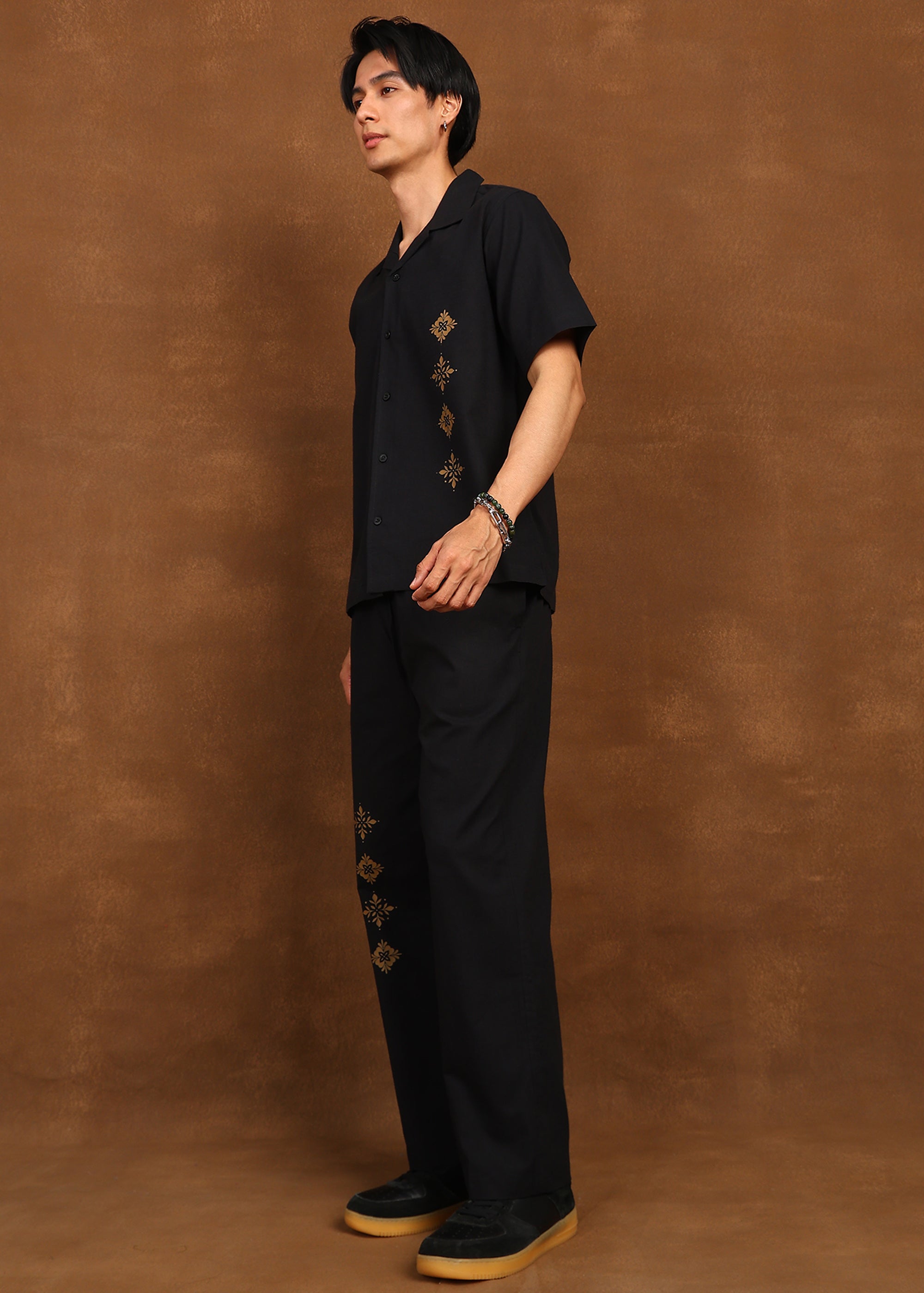 Fabmade Noir Bloom Co-Ord Set - Distacart