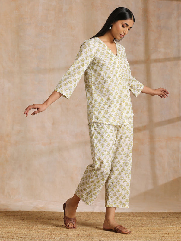 trueBrowns Green Buta On Off-White Block Print Cotton Co-Ord Set - Distacart