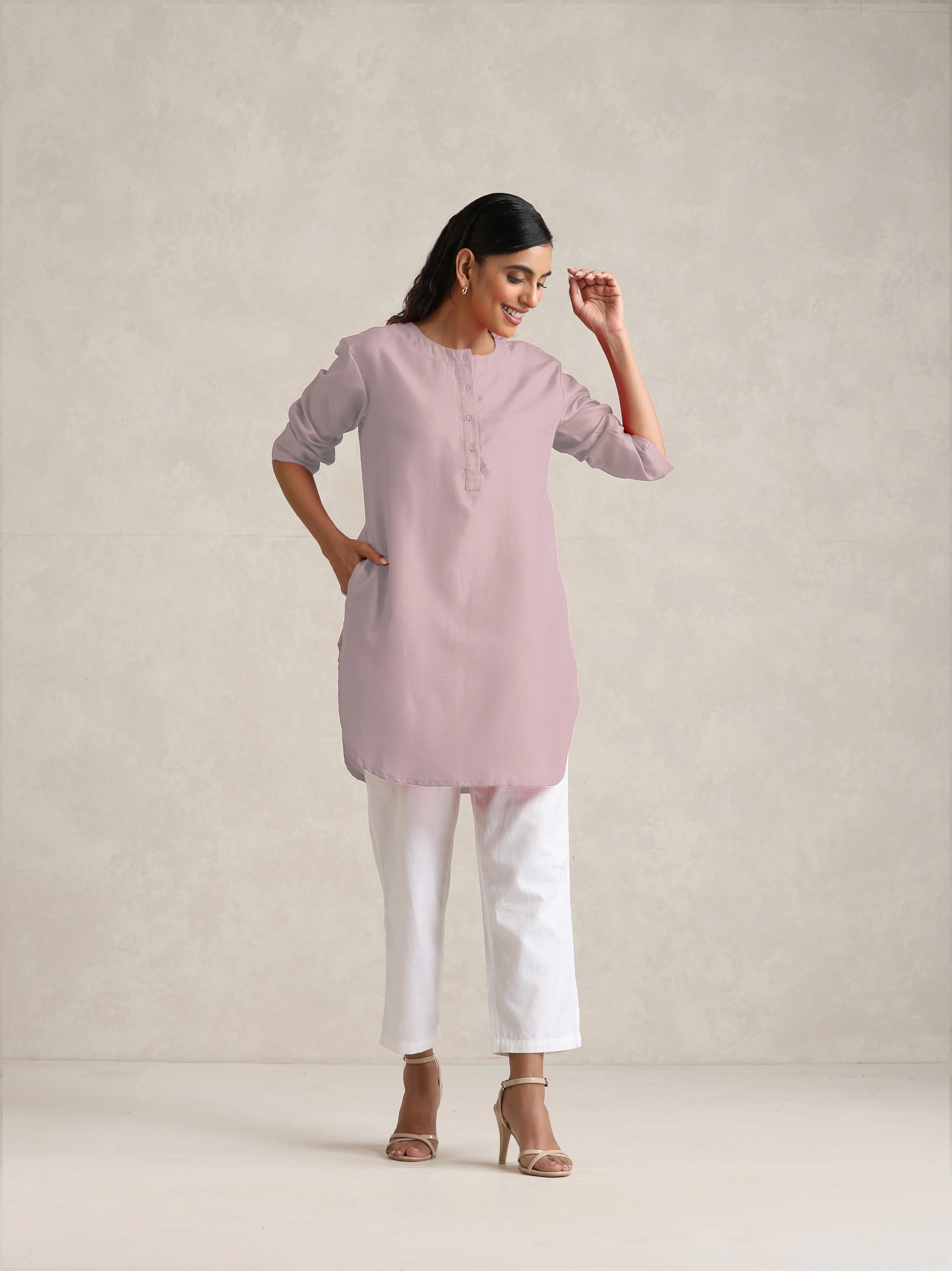 trueBrowns Pink Cotton Blend Short Kurta - Distacart