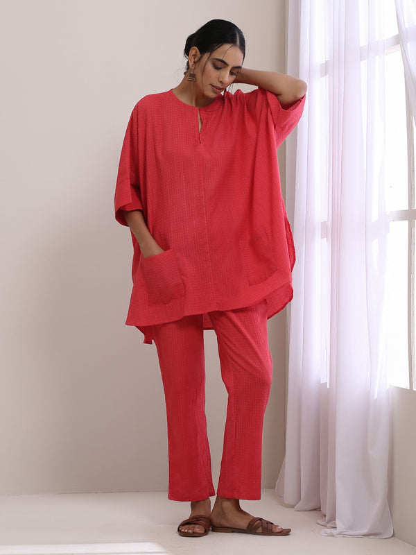 trueBrowns Bright Pink Dobby Boxy Fit High Low Co-Ord Set - Distacart