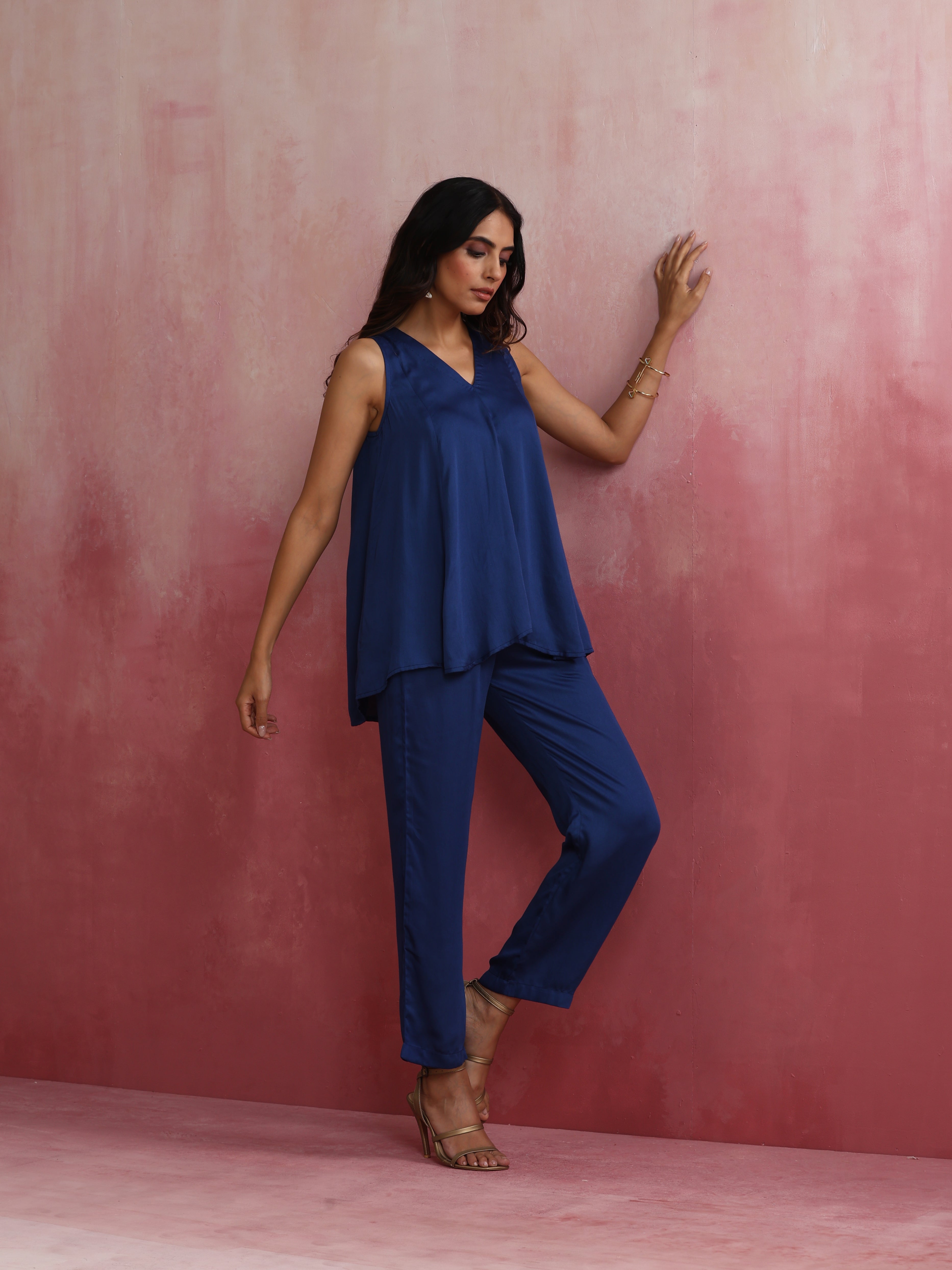 trueBrowns Blue Modal Flared Kurta Co-ord Set - Distacart