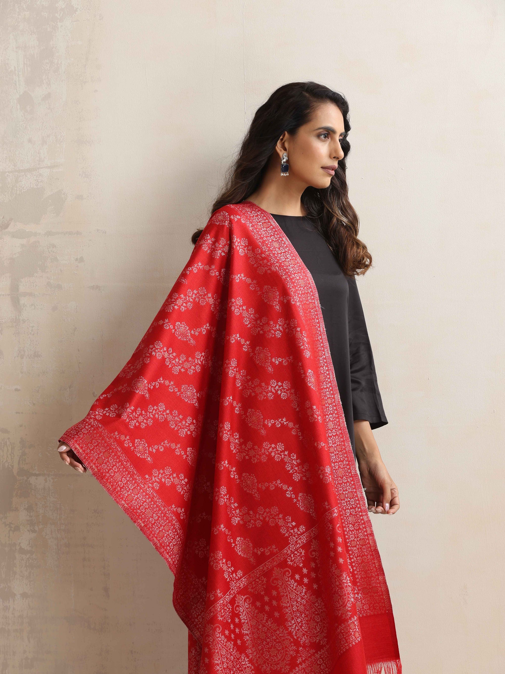 trueBrowns Red Woollen Stole - Distacart
