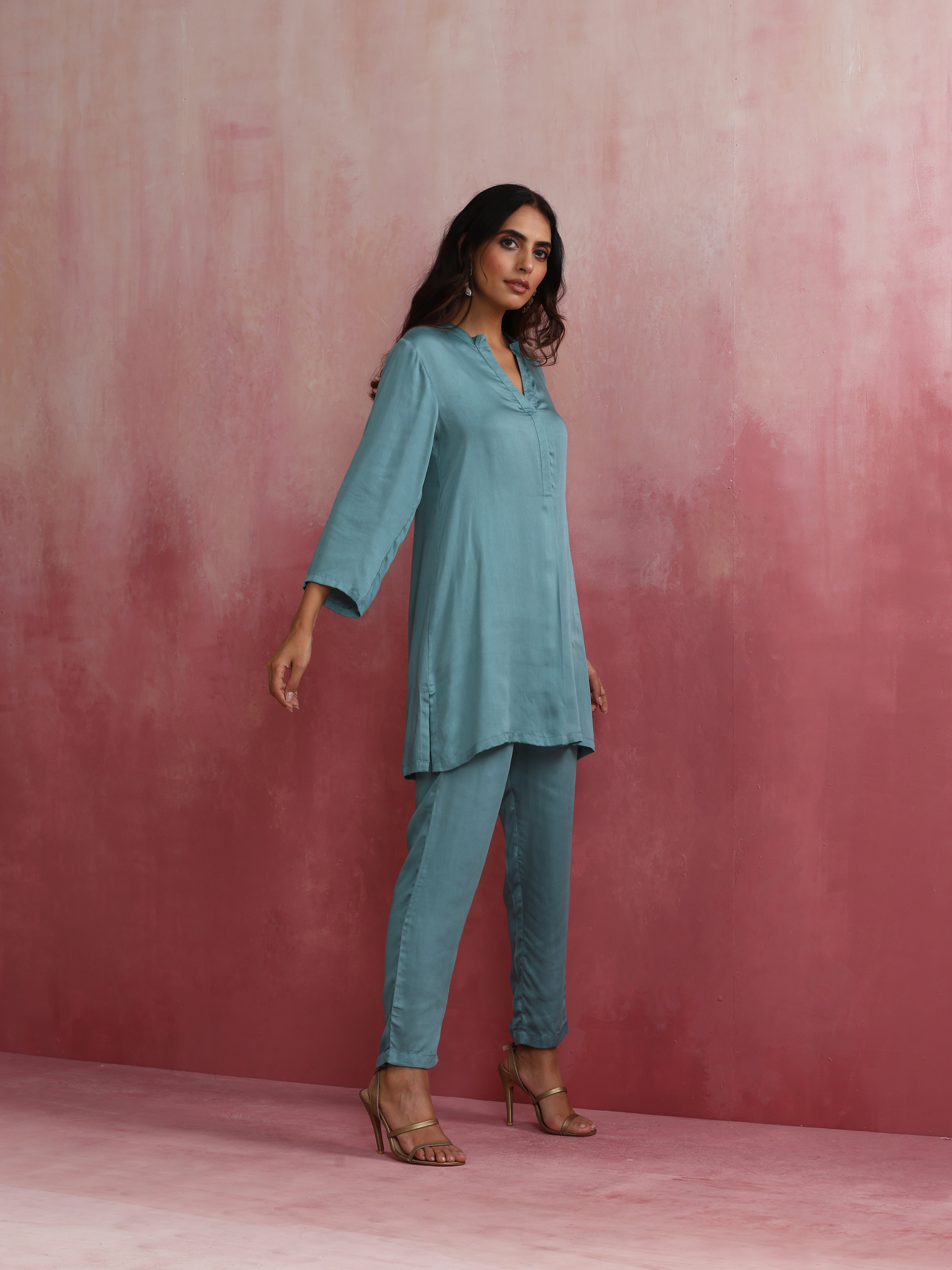 trueBrowns Light Blue Modal Straight Kurta Co-ord Set - Distacart