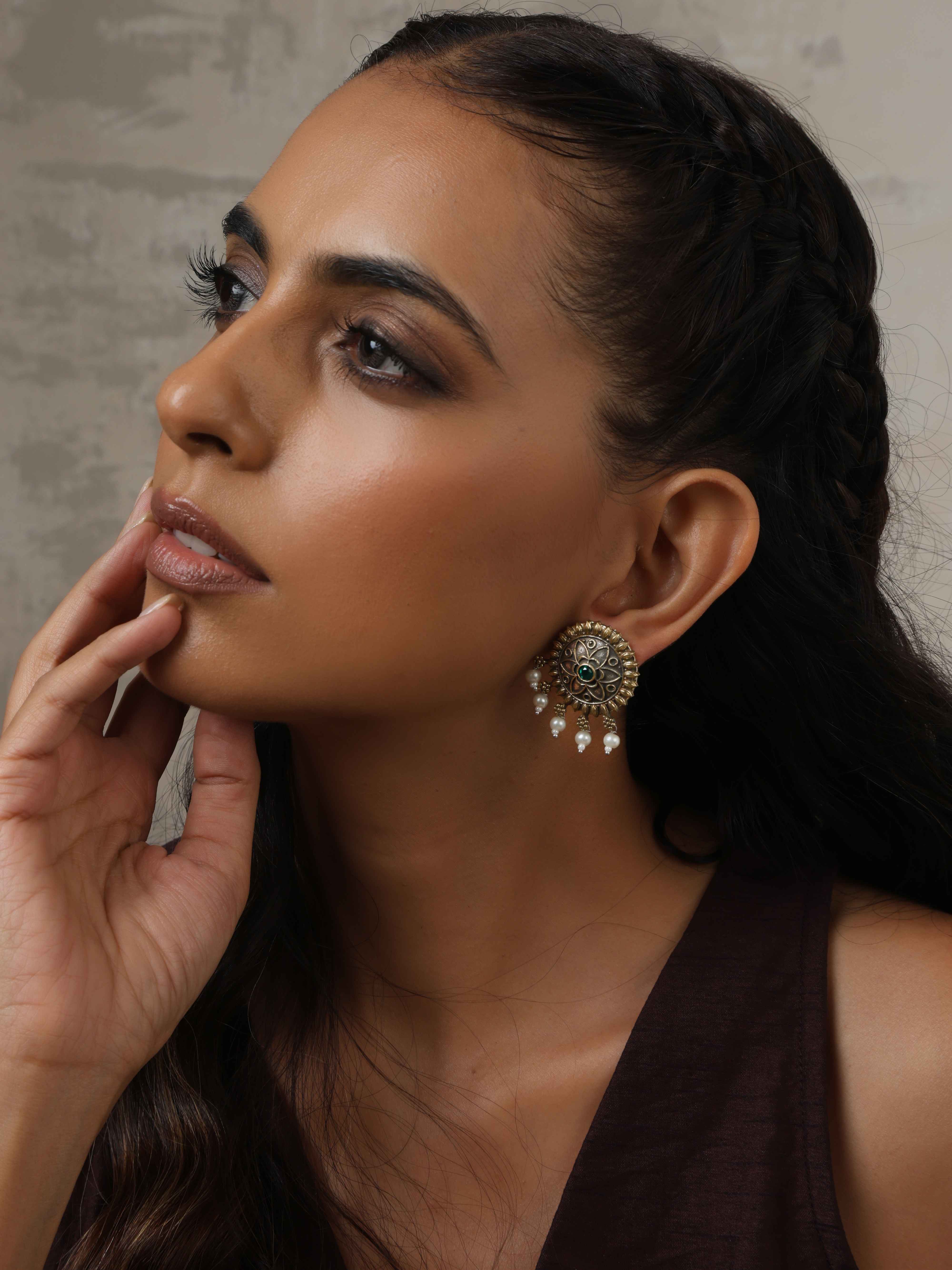 trueBrowns Silver Gold Tone Floral Stud Earrings - Distacart