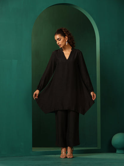 trueBrowns Black Silk Collar Co-ord Set - Distacart