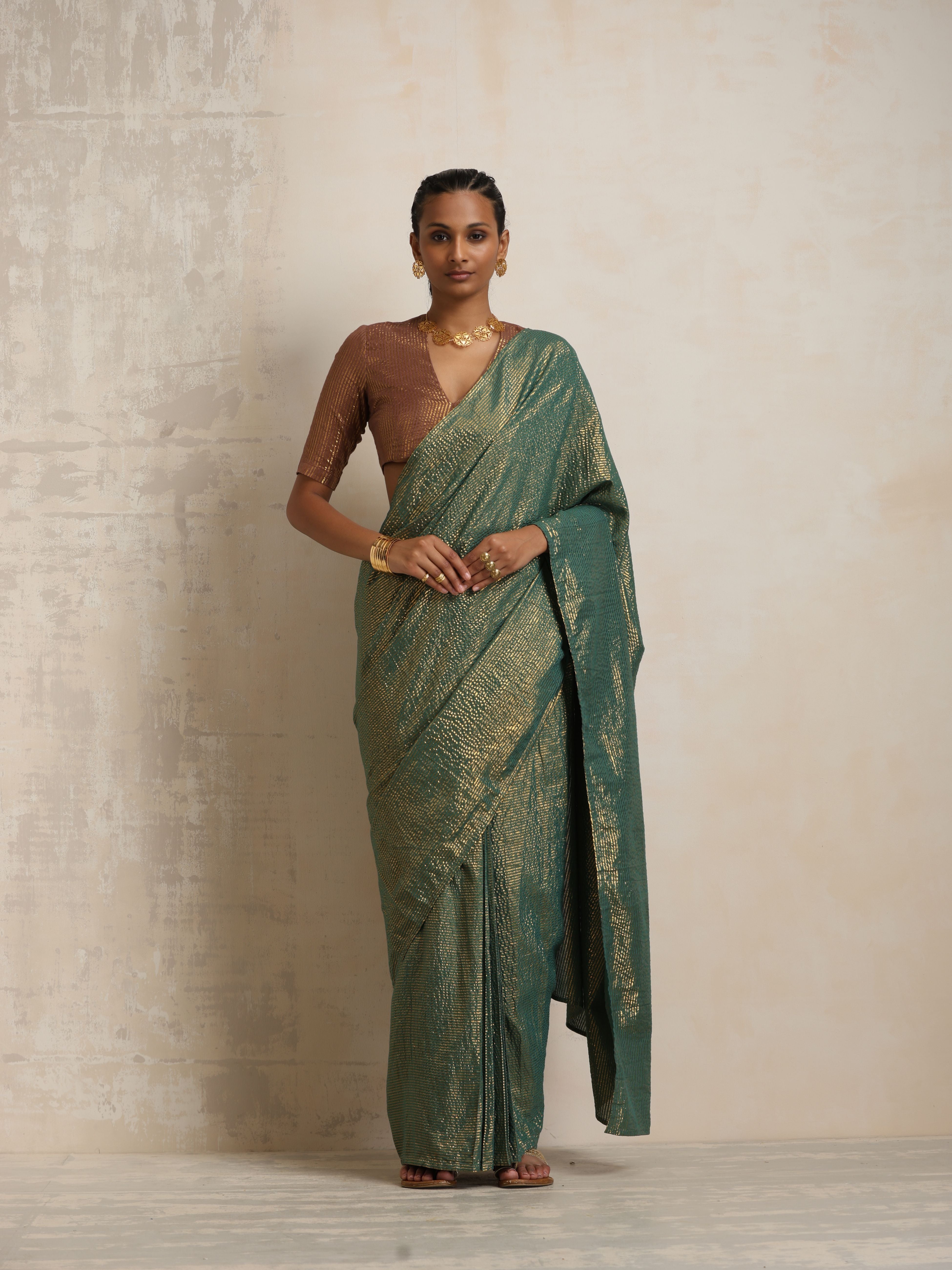 trueBrowns Dark Green Gold Lurex Ready To Wear Saree - Distacart