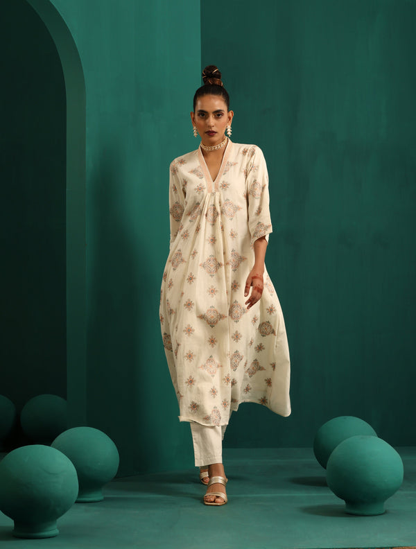 trueBrowns Ivory Peach Cotton Front Gathered Kurta Pant Set - Distacart