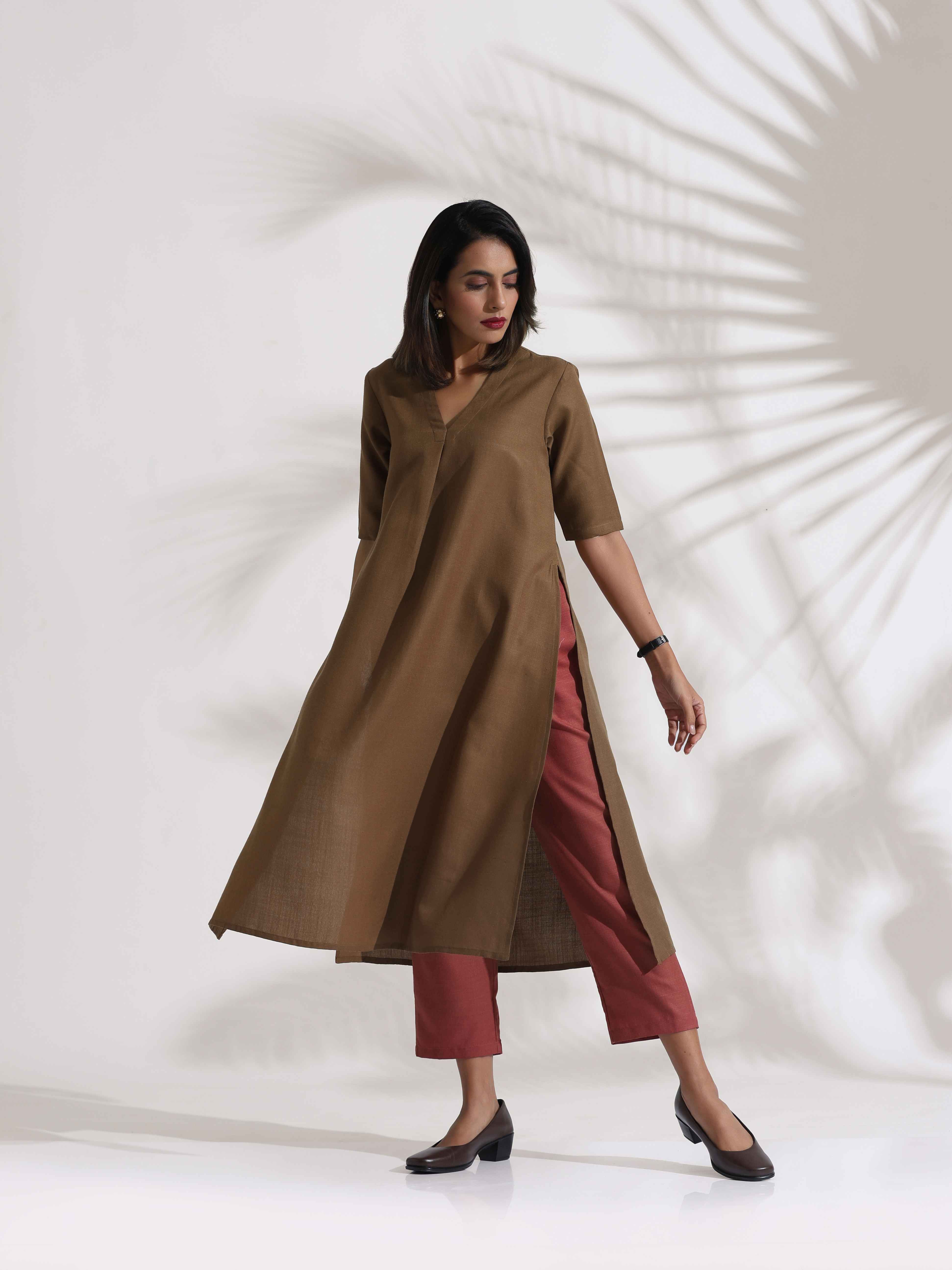 trueBrowns Brown Slub Highslit Kurta Set - Distacart