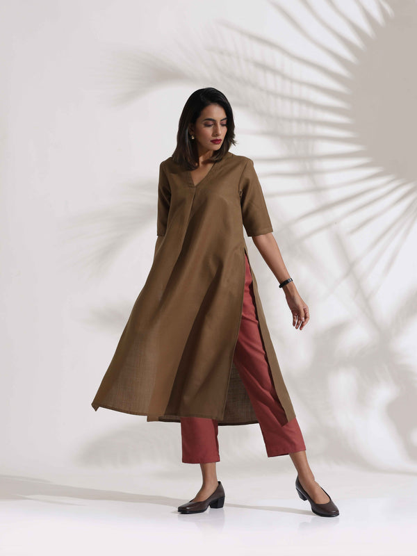 trueBrowns Brown Slub Highslit Kurta Set