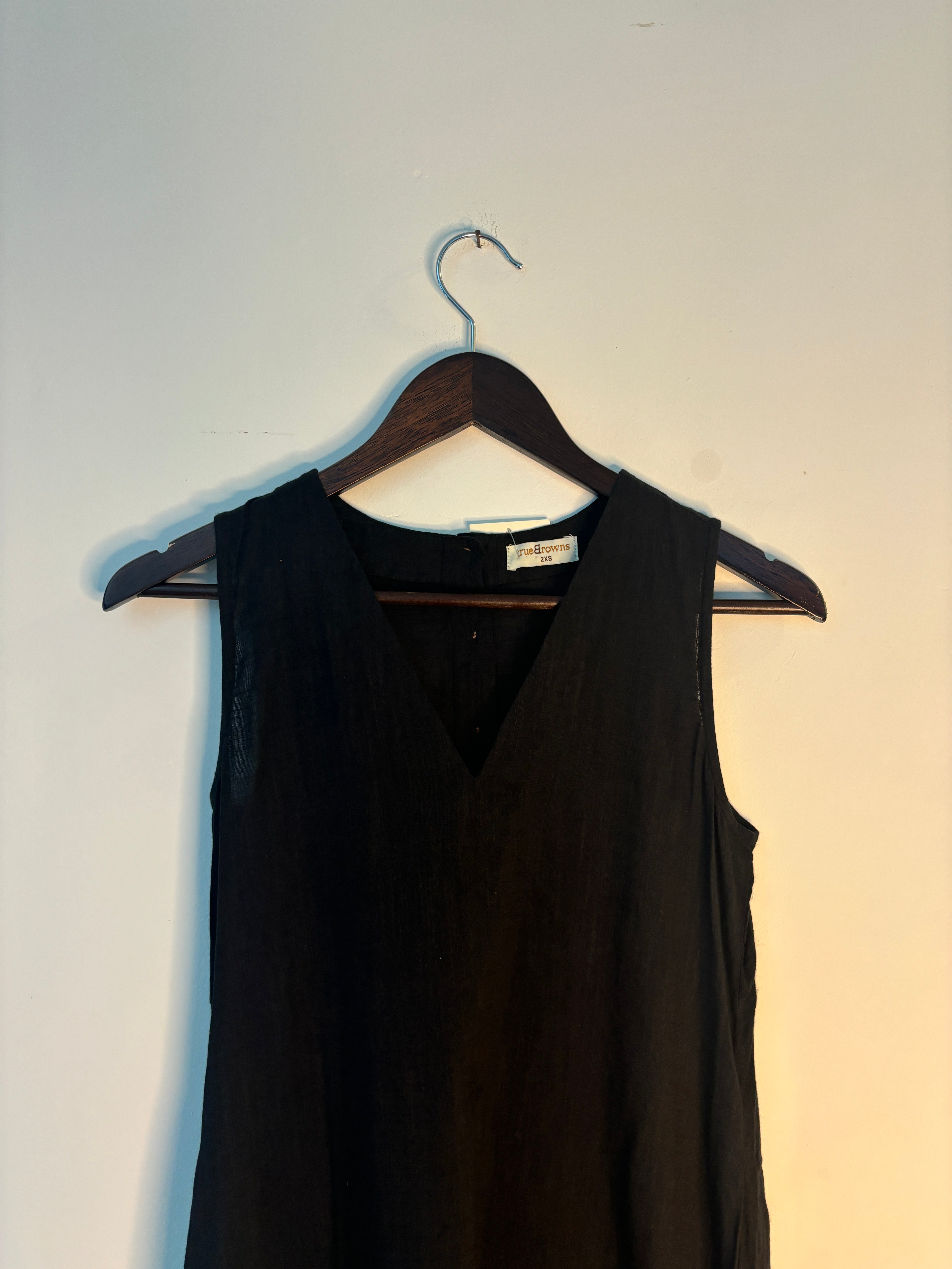 trueBrowns Black Slub Dress - Distacart