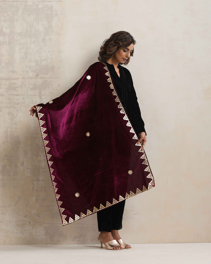 trueBrowns Wine Velvet Gota Patti Stole - Distacart