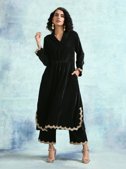 trueBrowns Black Velvet Lace Kurta - Distacart