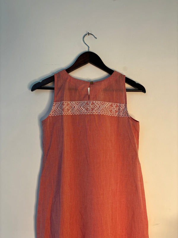 trueBrowns Peach Slub Sleeveless Kurta