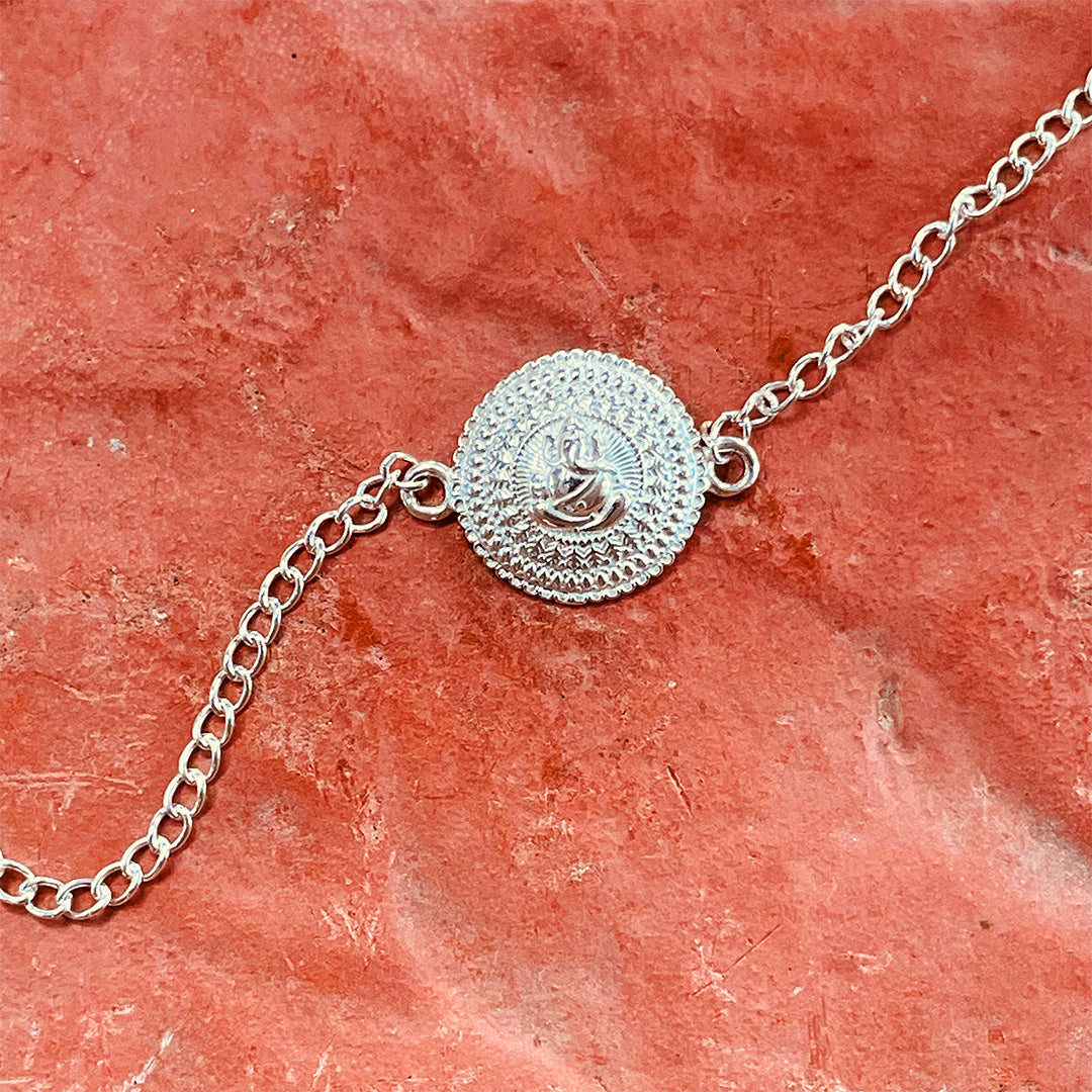 trueBrowns 925 Sterling Silver Embossed Ganesh Idol Silver Chain Rakhi - Distacart