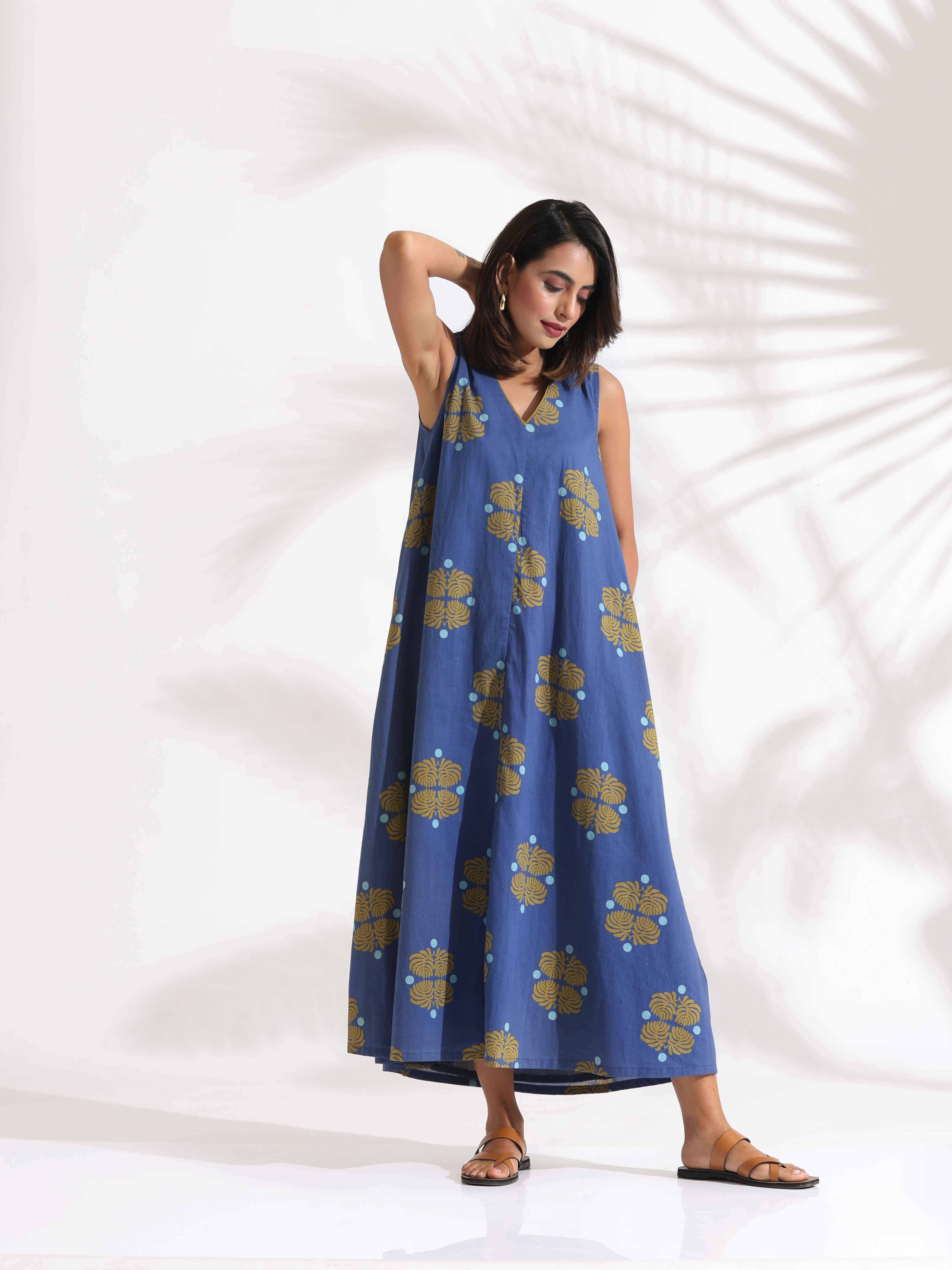 trueBrowns Blue Cotton Print Sleeveless Dress - Distacart