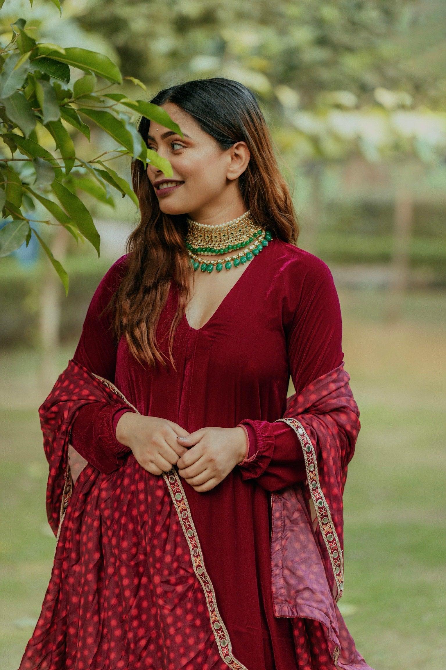 trueBrowns Pink Velvet Pleated Kurta - Distacart