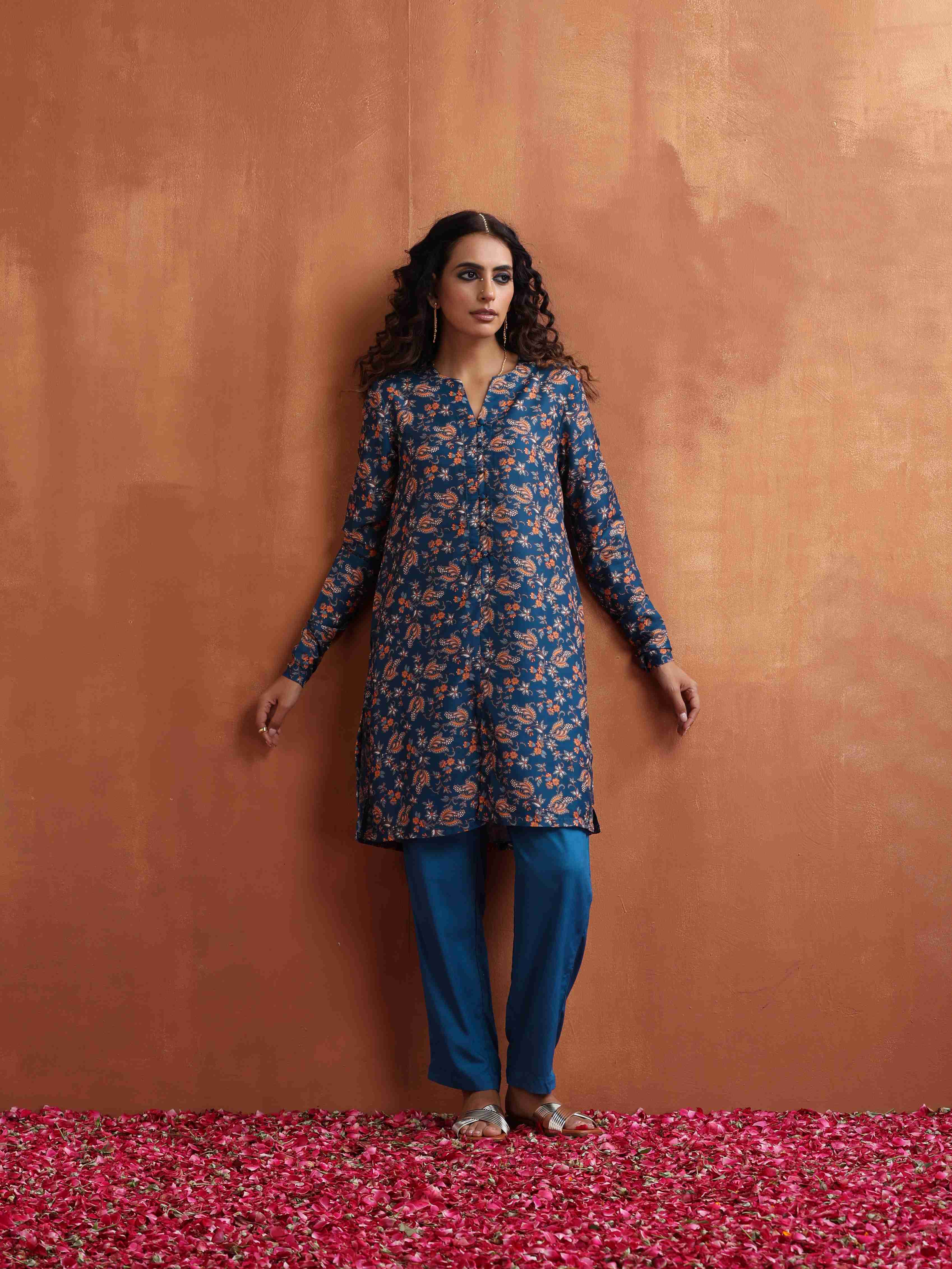 trueBrowns Blue Print Kurta Co-ord Set - Distacart