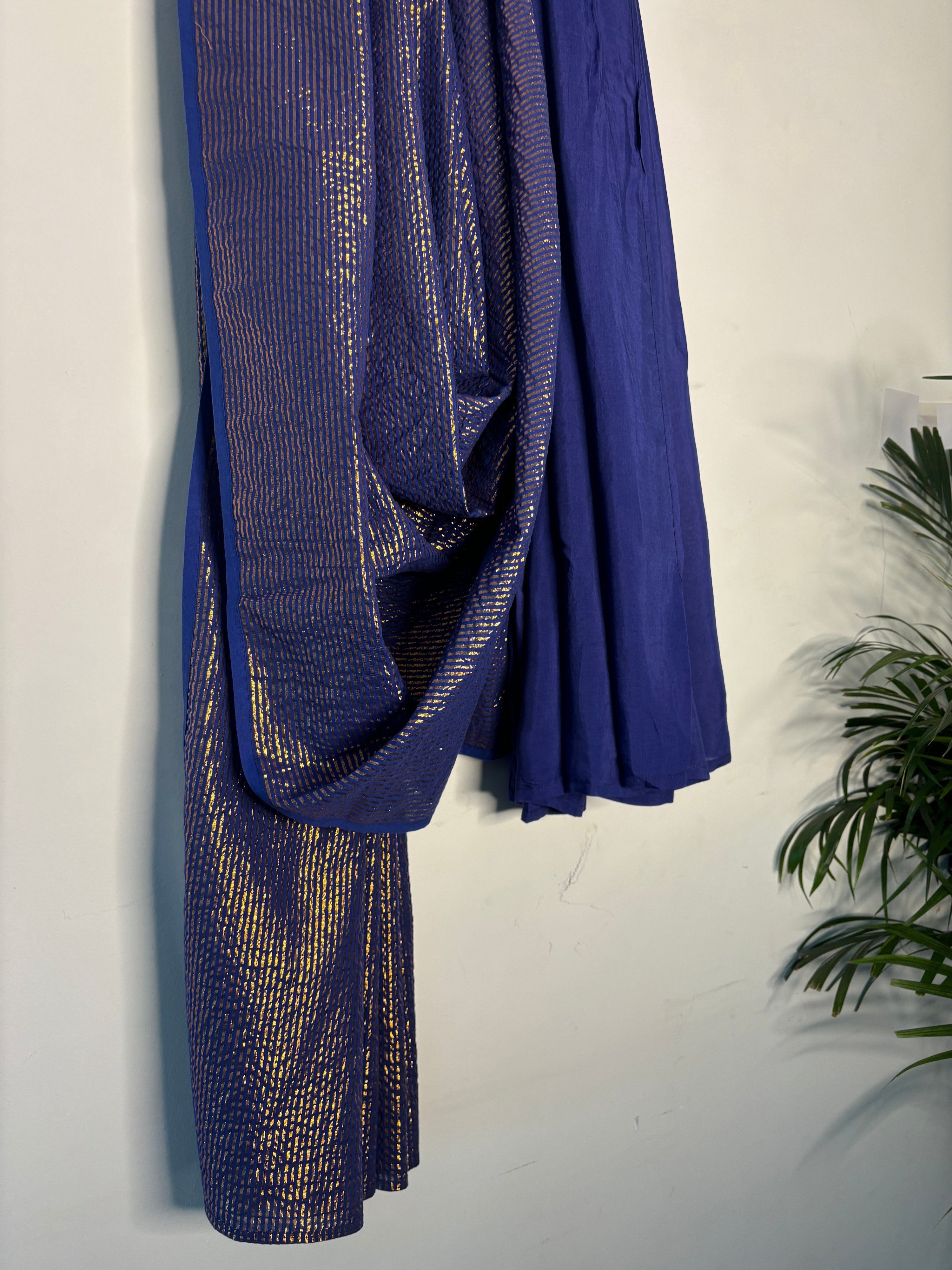 trueBrowns Electric Blue Metallic Saree - Distacart