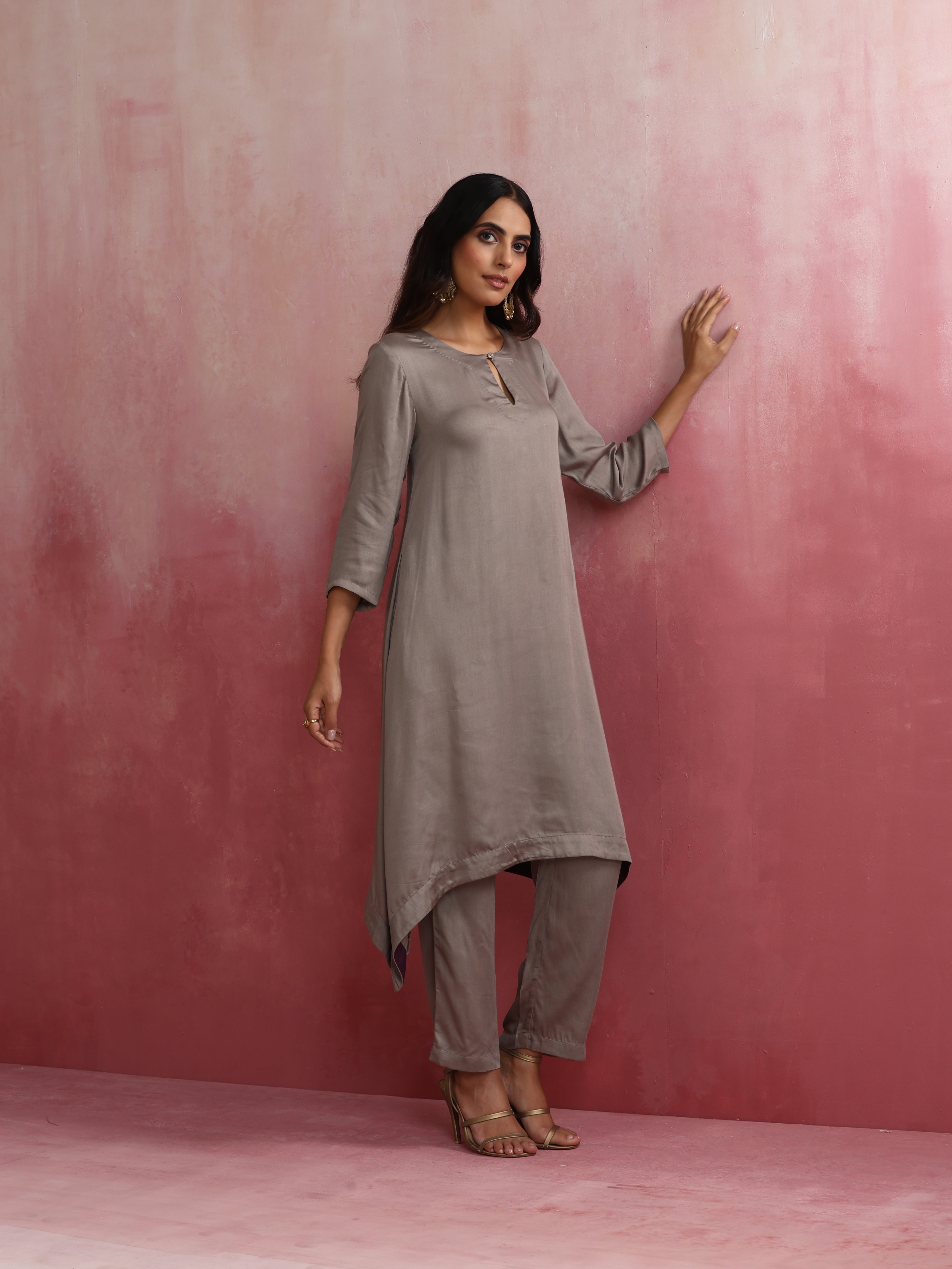 trueBrowns Grey High low Kurta Set - Distacart