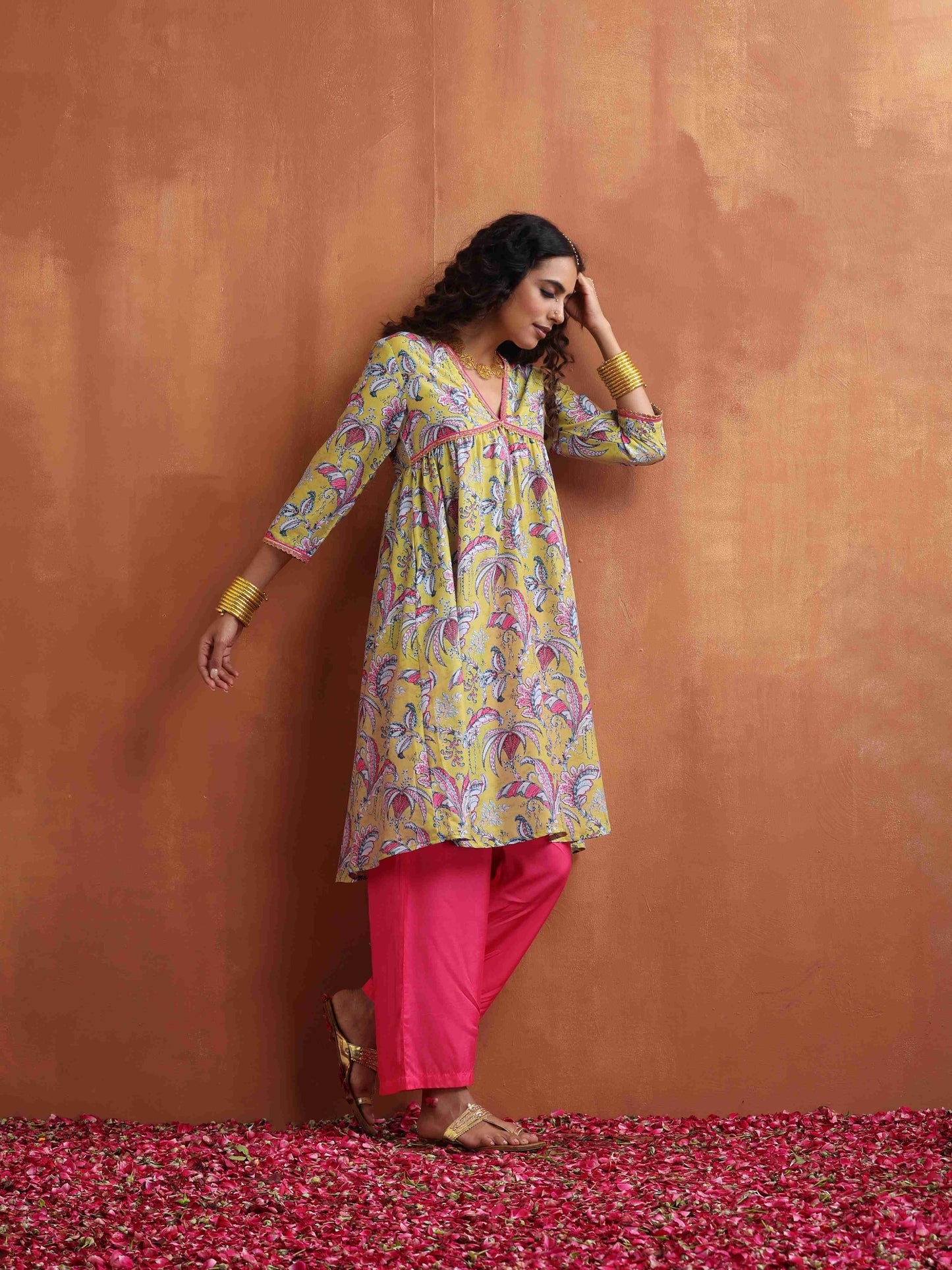 trueBrowns Yellow Print Anarkali Kurta Co-ord Set - Distacart