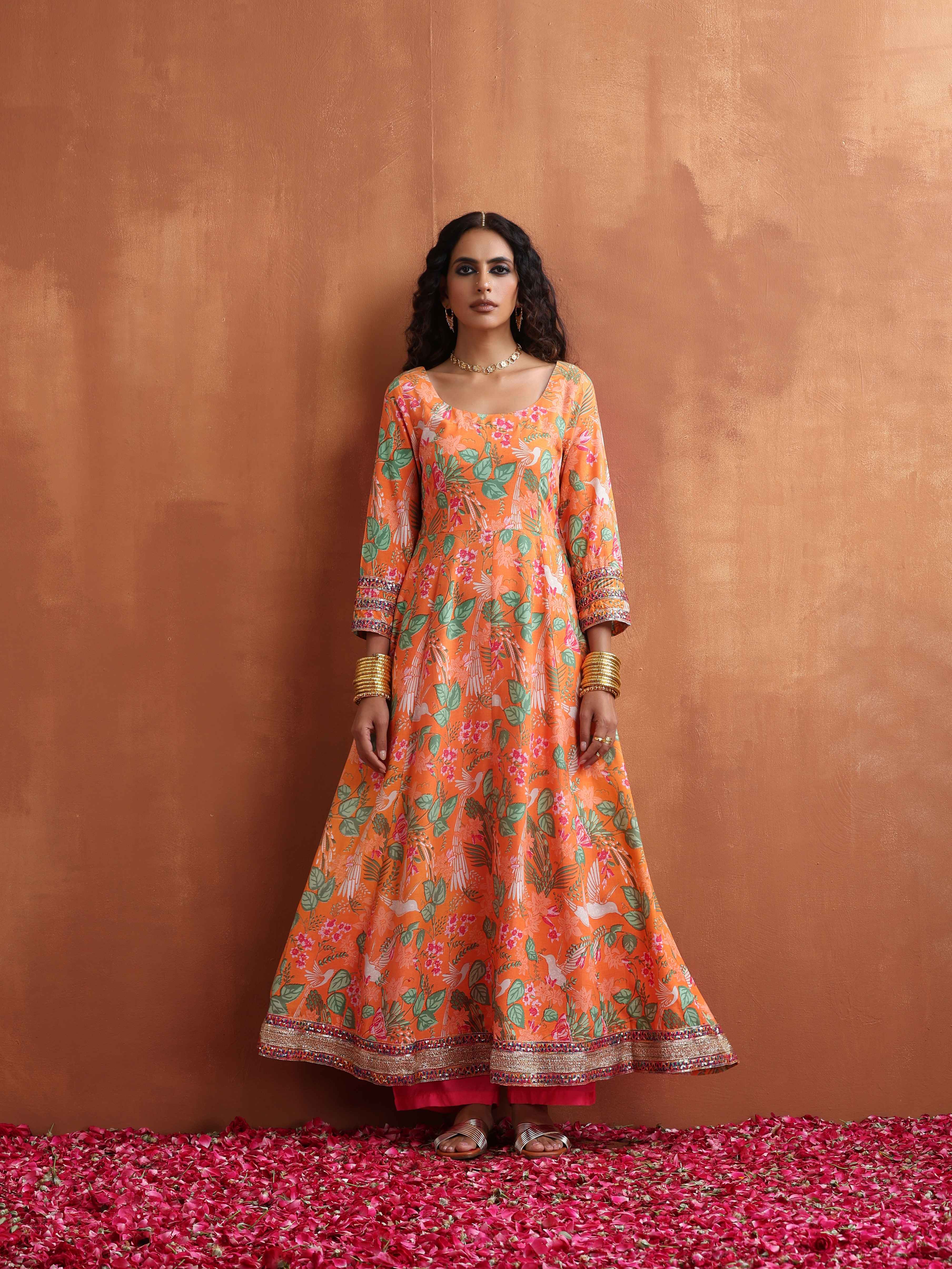 trueBrowns Orange Print Flared Anarkali Kurta Set - Distacart