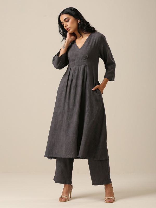 trueBrowns Slate Grey Slub Texture Overlap Pleat Kurta Pant Set | Relove