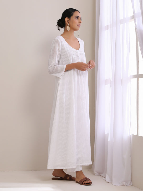 trueBrowns White Dobby Front Pleated Long Kurta Pant Set - Distacart