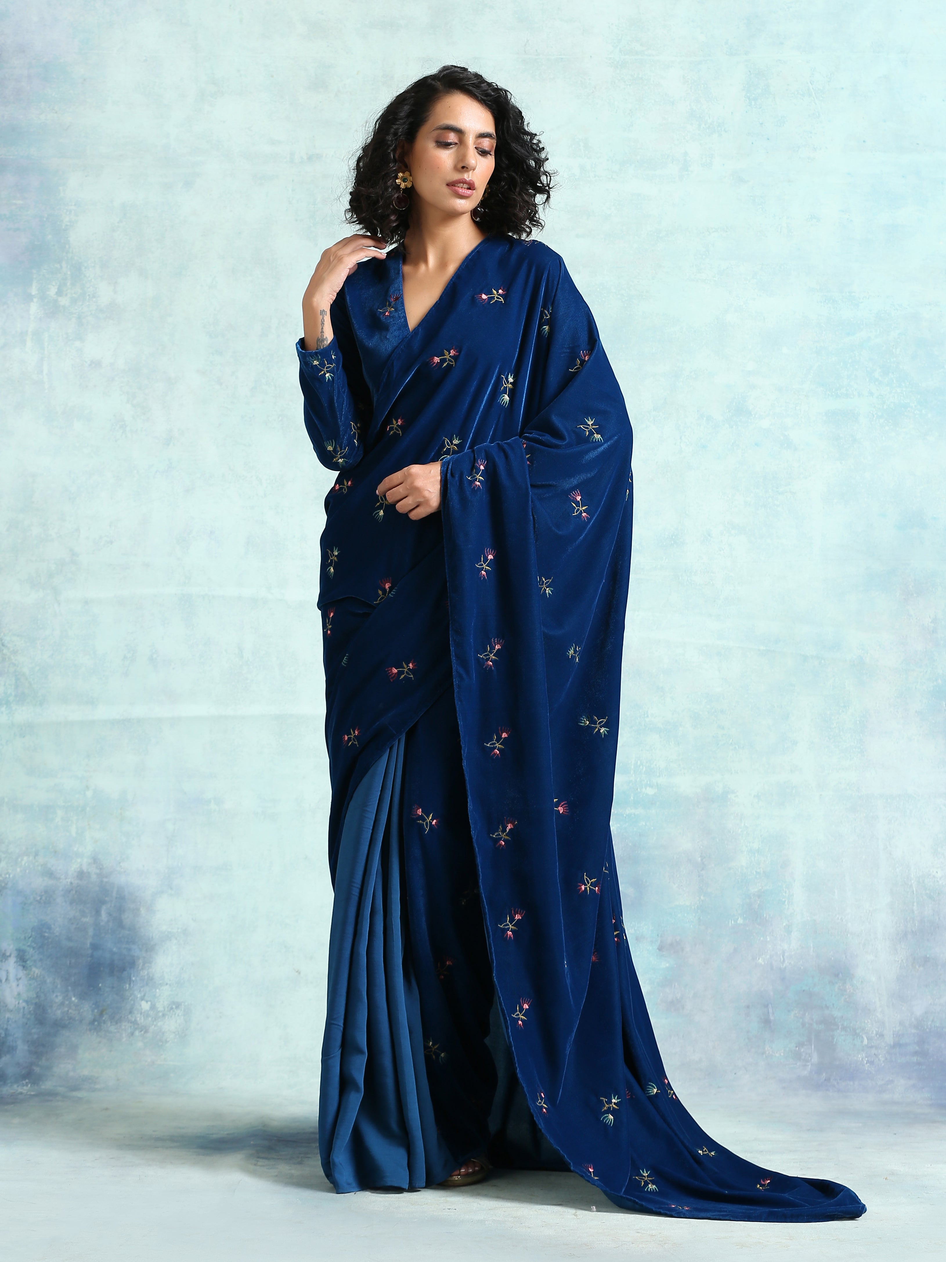 trueBrowns Blue Embroidered Velvet Ready to Wear Saree - Distacart