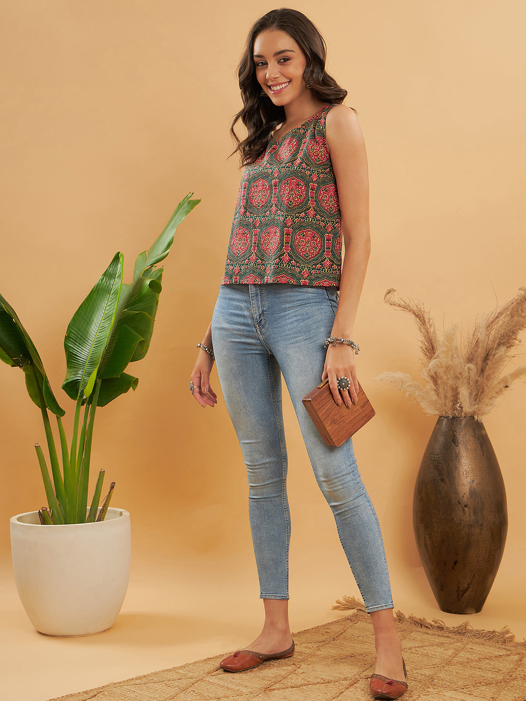 InWeave Green Red Mughal Kalamkari Top - Distacart