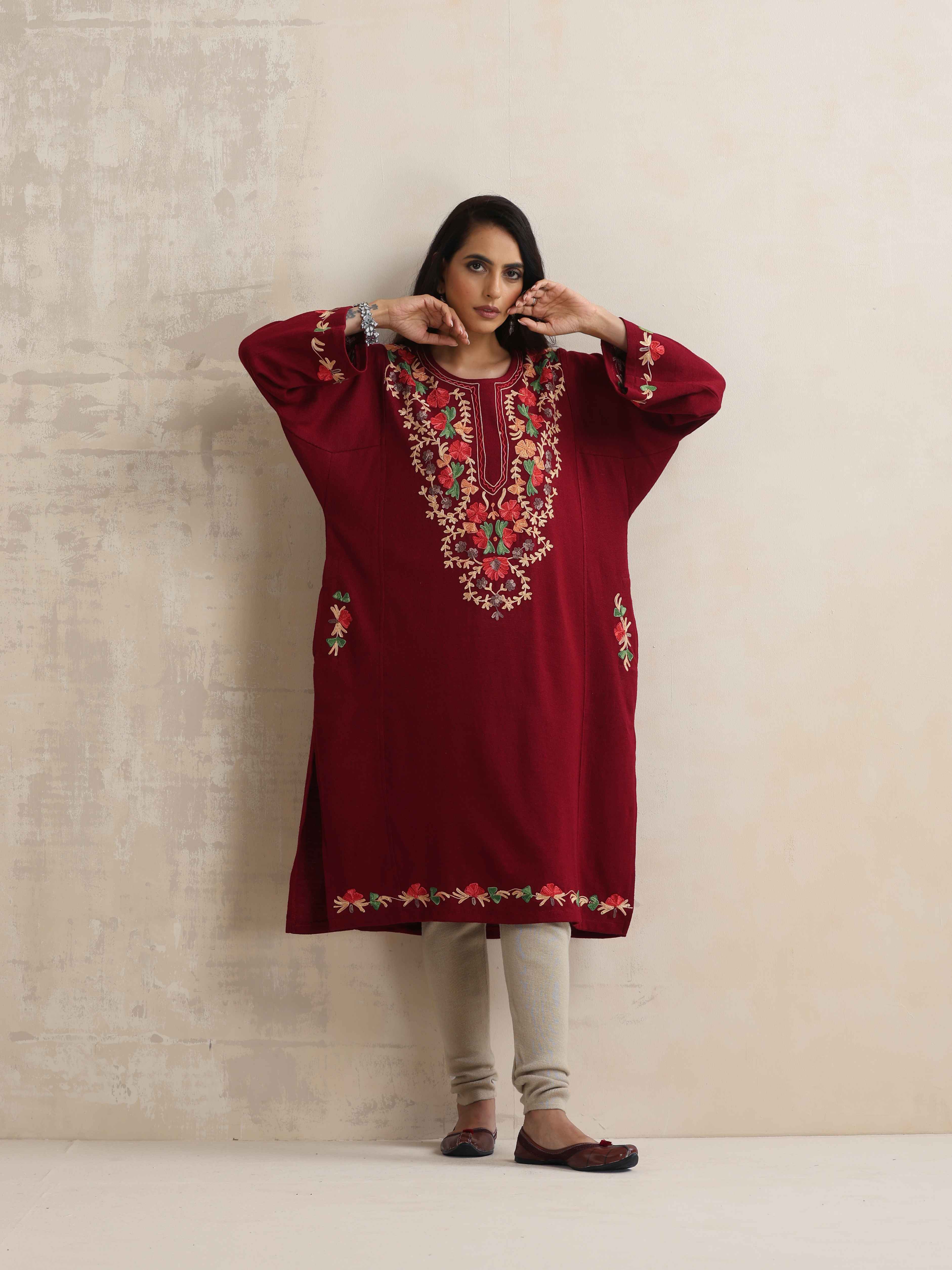 trueBrowns Maroon Kashmiri Embroidered Woollen Phiran Kurta - Distacart