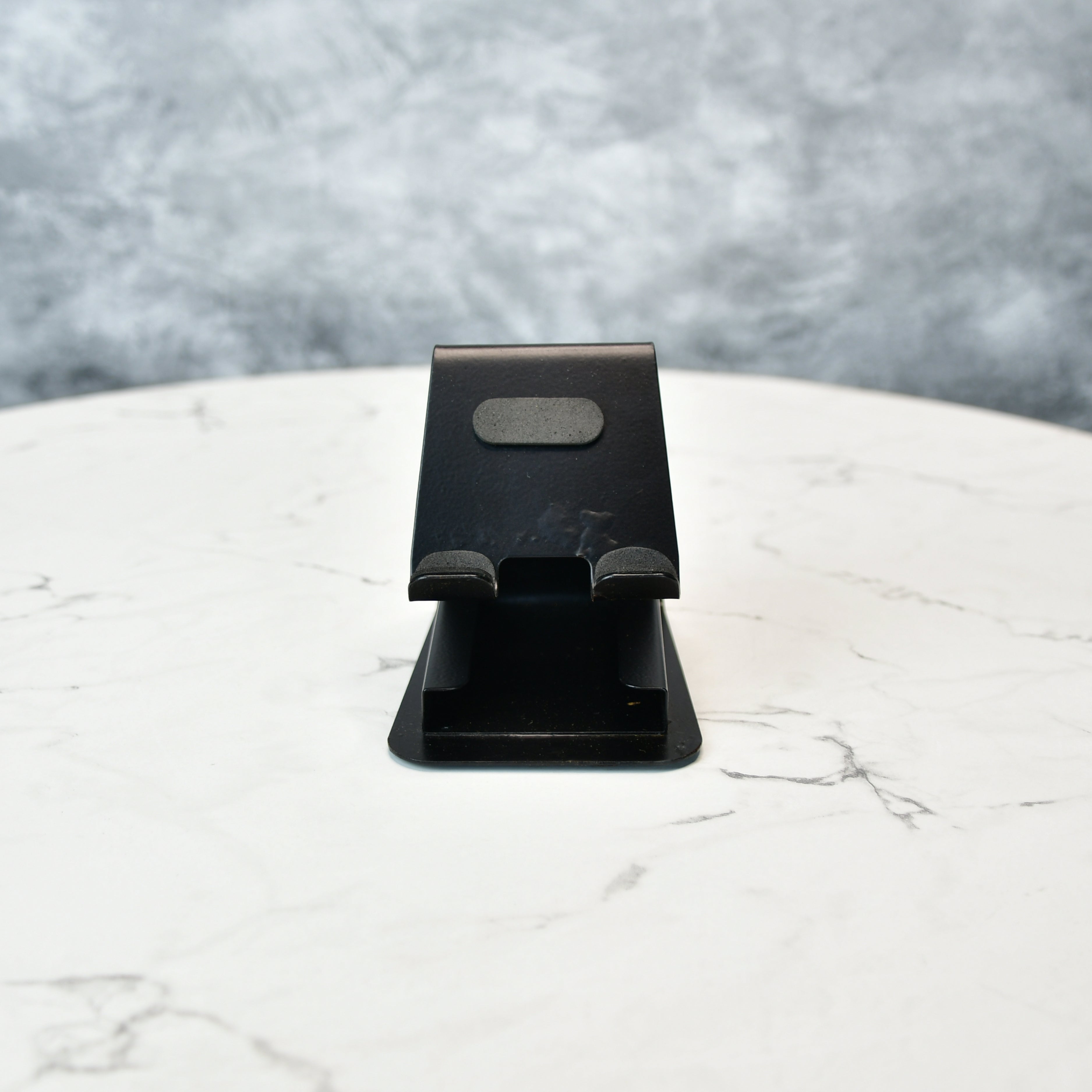 Sowpeace Metal Phone Stand with Card Slot