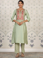 Thumbnail for Ode by House of Pataudi Yoke Design Embroidered Kurta with Trousers - Distacart