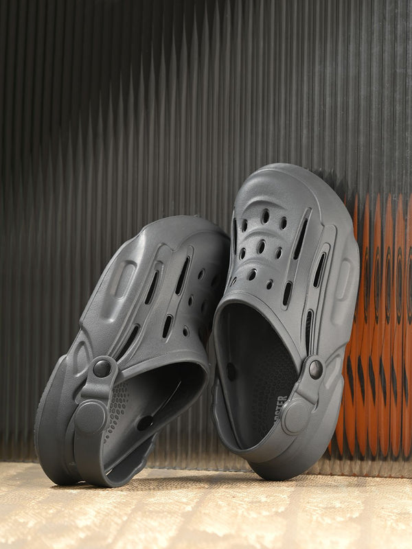 Roadster The Lifestyle Co. Men Comfort Lightwieght Clogs