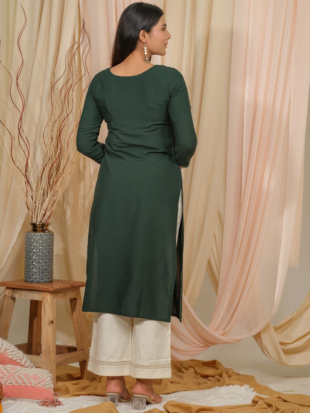 Ode by House of Pataudi Floral Embroidered Tie-Up Neck Straight Kurta - Distacart