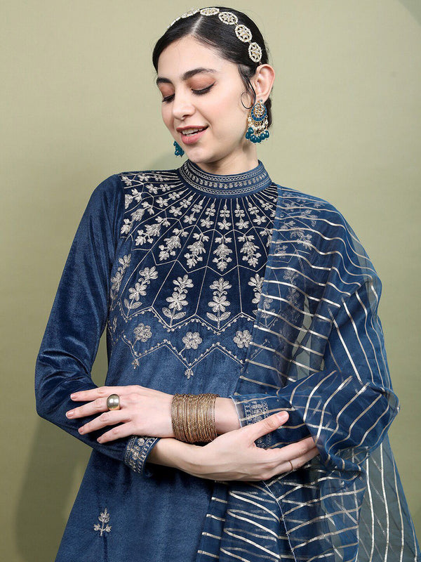 Vishudh Women Teal Embroidered Knited Velvet Kurta with Trousers & Dupatta