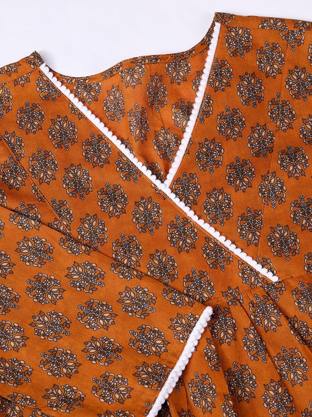 Ode by House of Pataudi Floral Printed Angrakha Pure Cotton Kurta with Trousers - Distacart