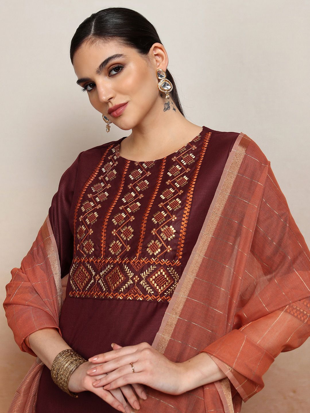 Vishudh Embroidered Rund Neck Straight Kurta & Palazzos With Dupatta - Distacart