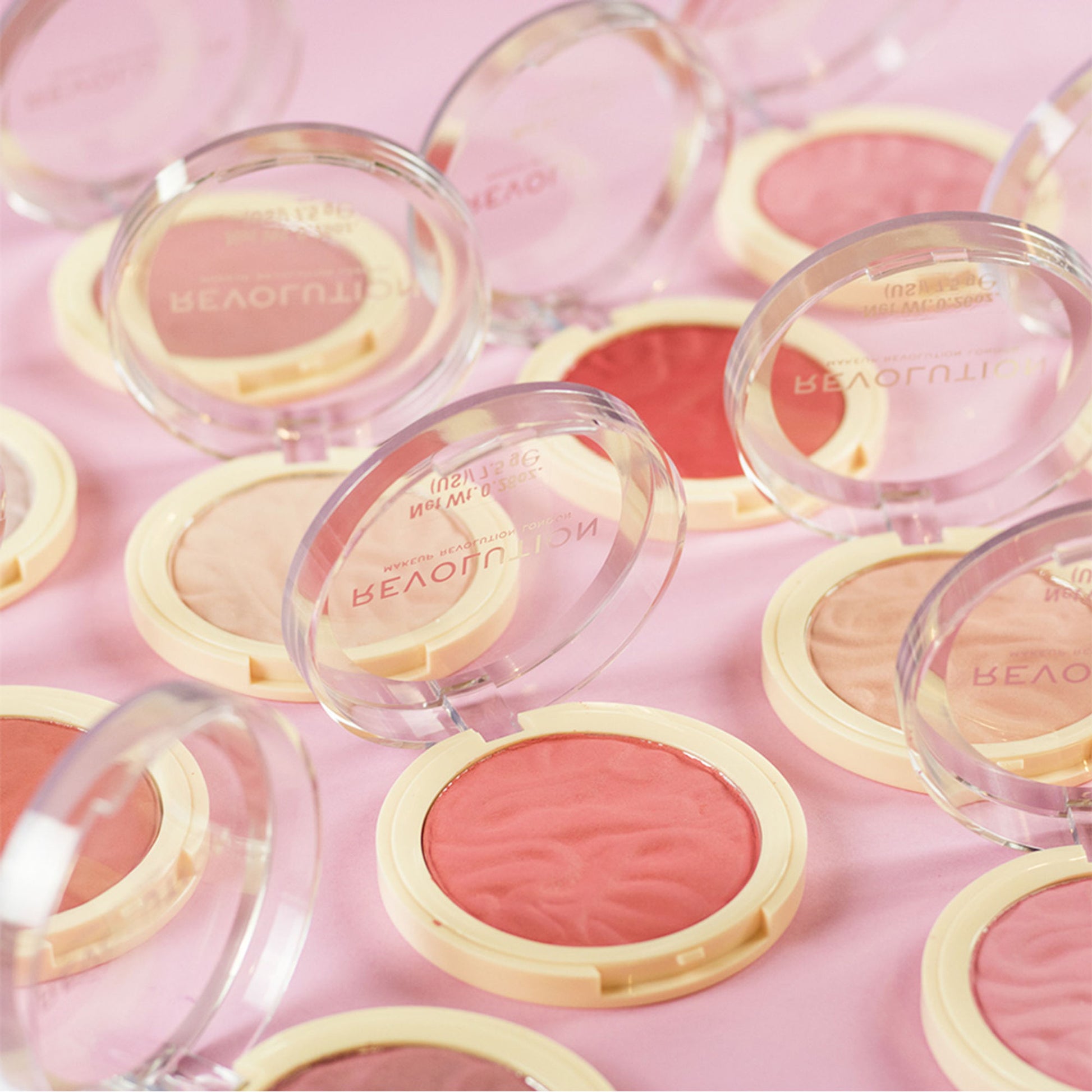 Makeup Revolution Blusher Reloaded - Peaches & Cream - Distacart