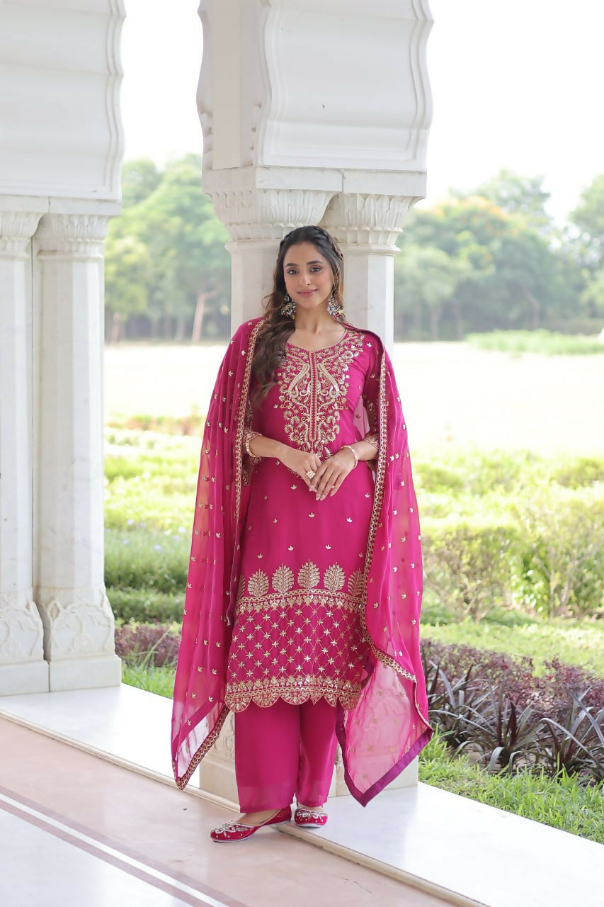 Teeya Creation Womens New Trendy Faux Blooming With Embroidered Work Kurta Set - Dista